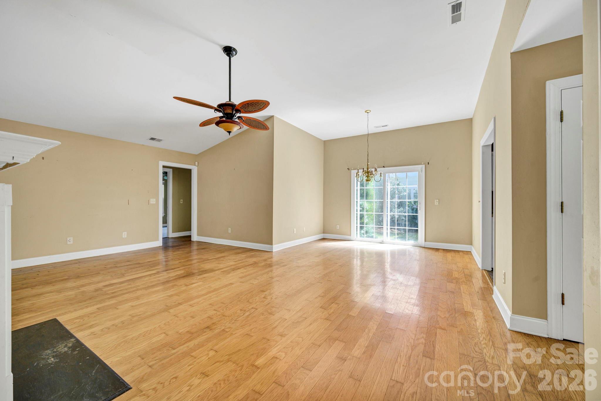 4979 Glen Cove Drive — Southport