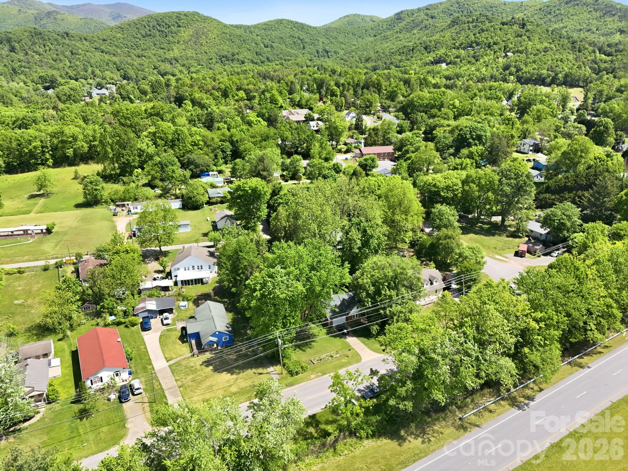 215 Old US 70 Highway E — Black Mountain