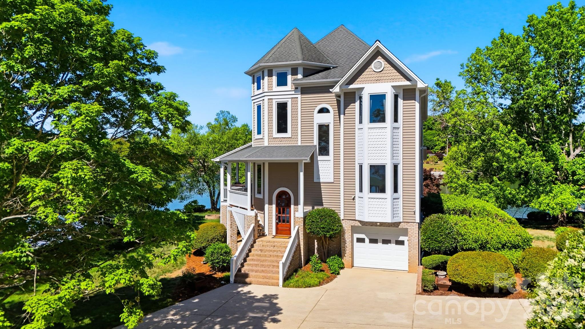 8346 Church Road — Taylorsville