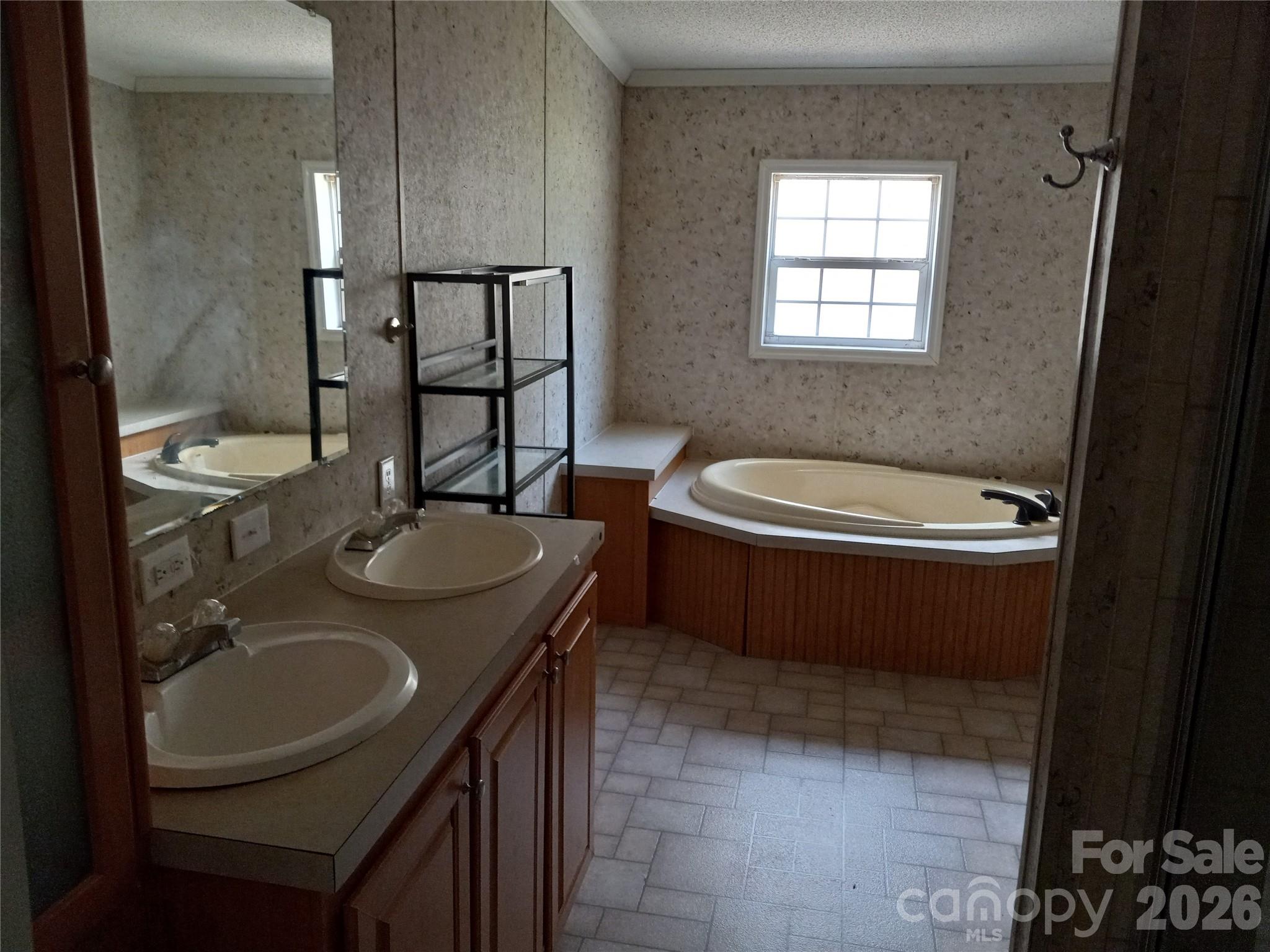 130 Gray Fox Drive — Lawndale
