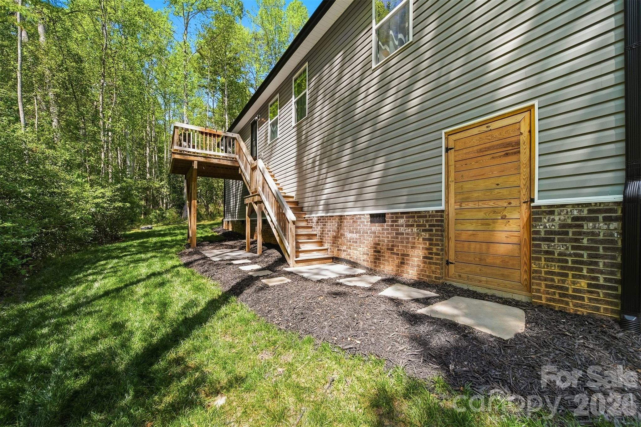 5693 Silver Bell Lane — Granite Falls