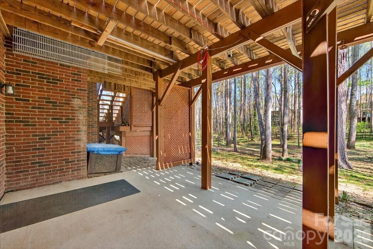 12532 Overlook Mountain Drive — Charlotte