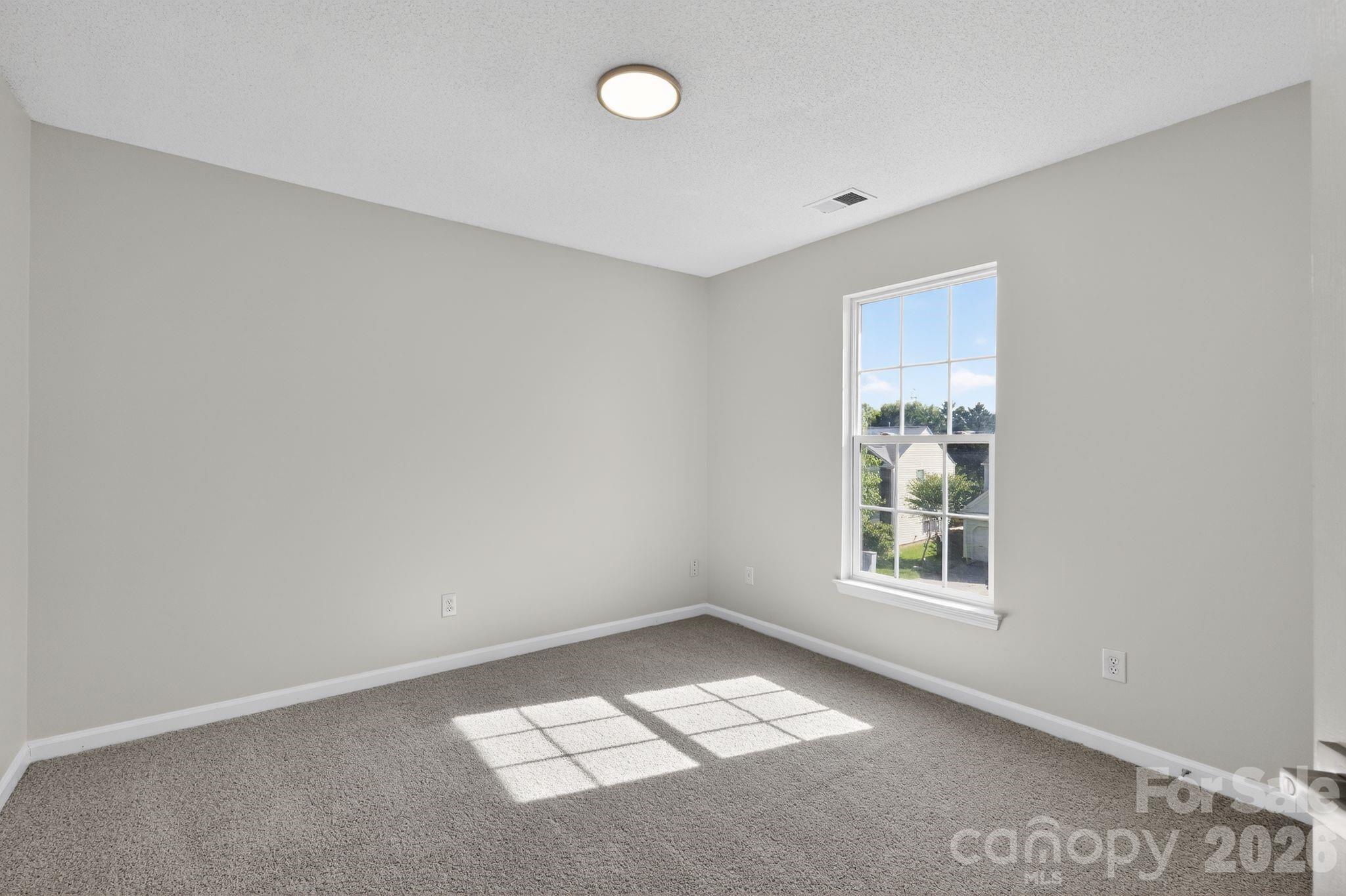 5107 Bentgrass Run Drive — Charlotte