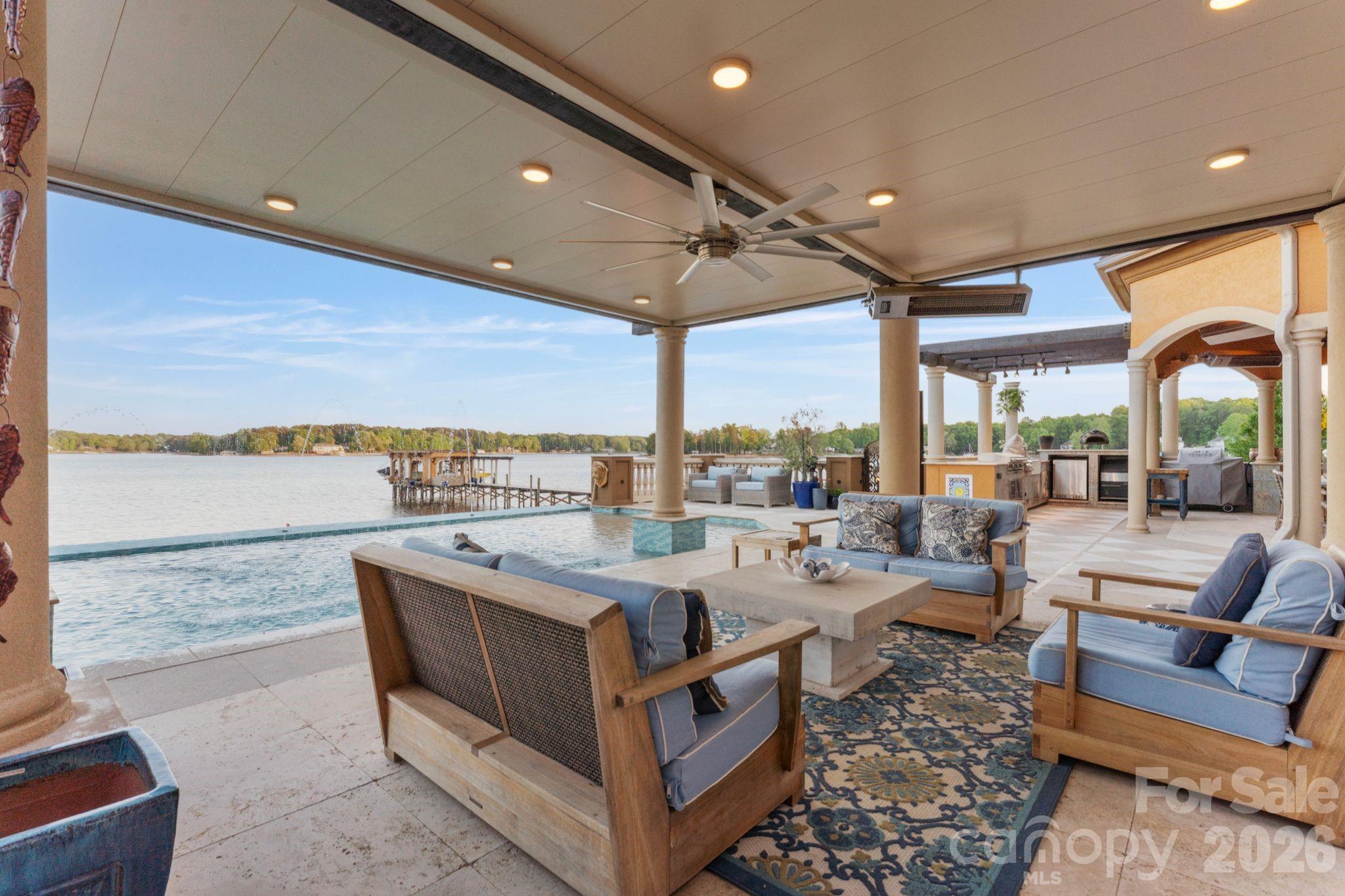 7139 Eastbrook Lane — Sherrills Ford