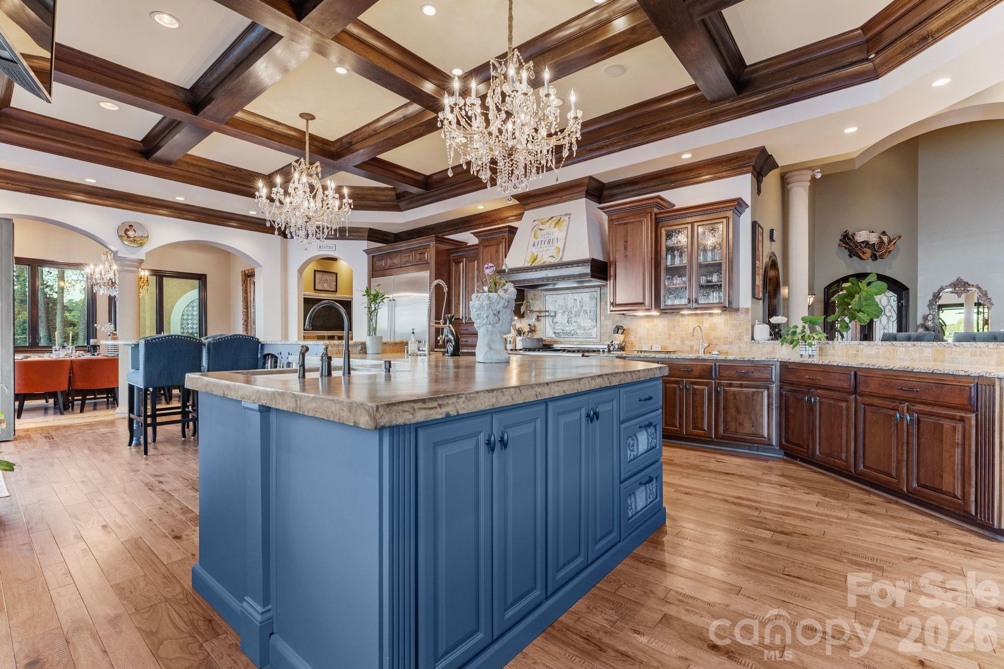 7139 Eastbrook Lane — Sherrills Ford