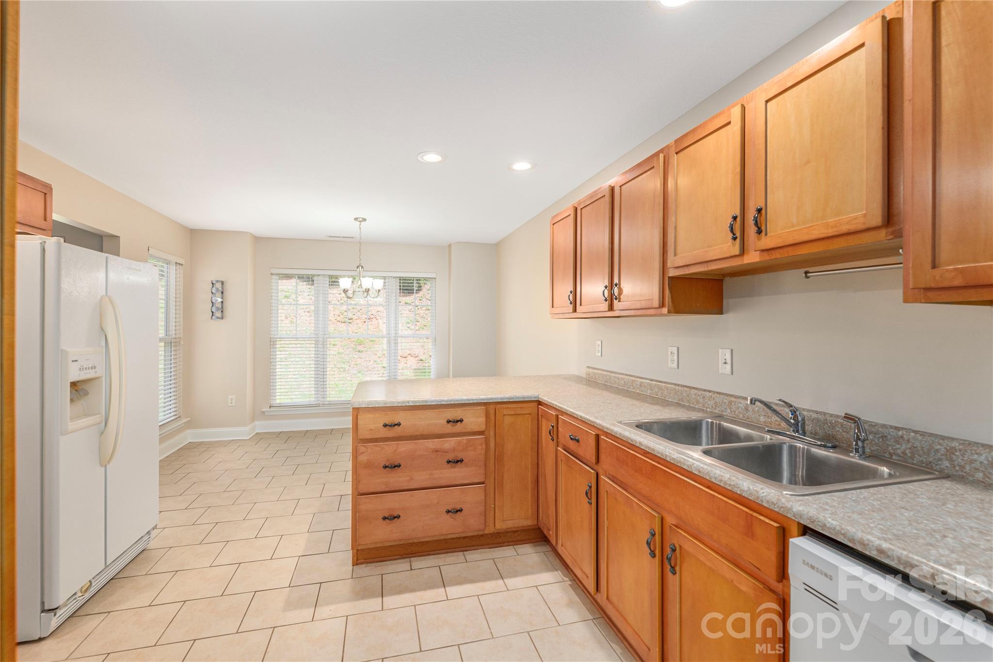 8 Kaylor Drive — Arden