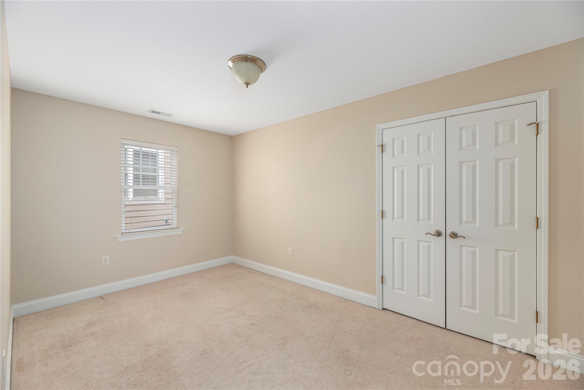 8 Kaylor Drive — Arden