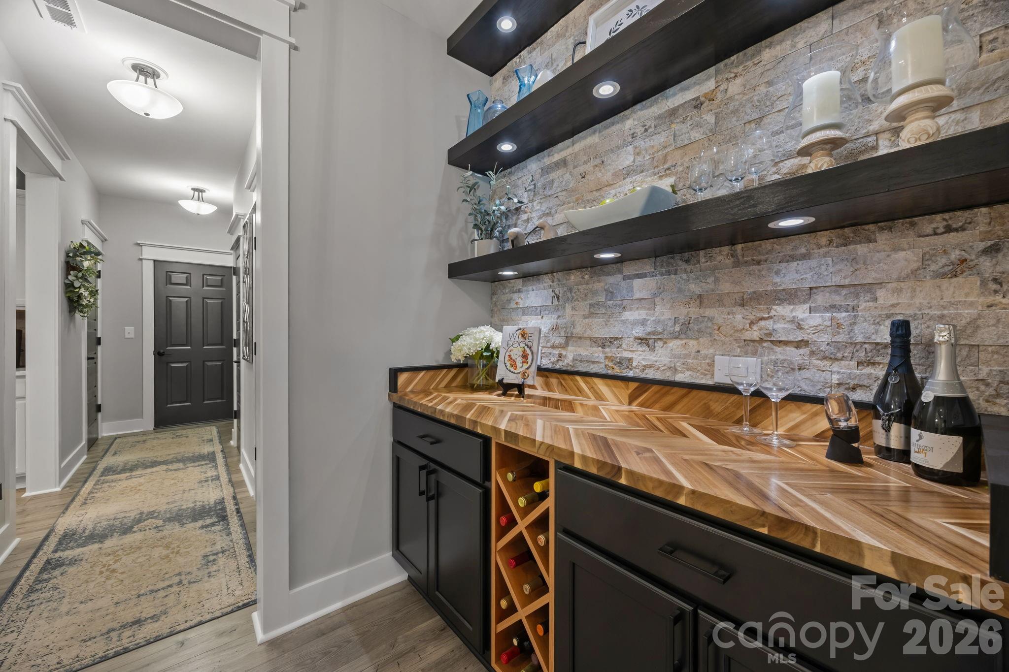 927 Canopy Falls Lane — York