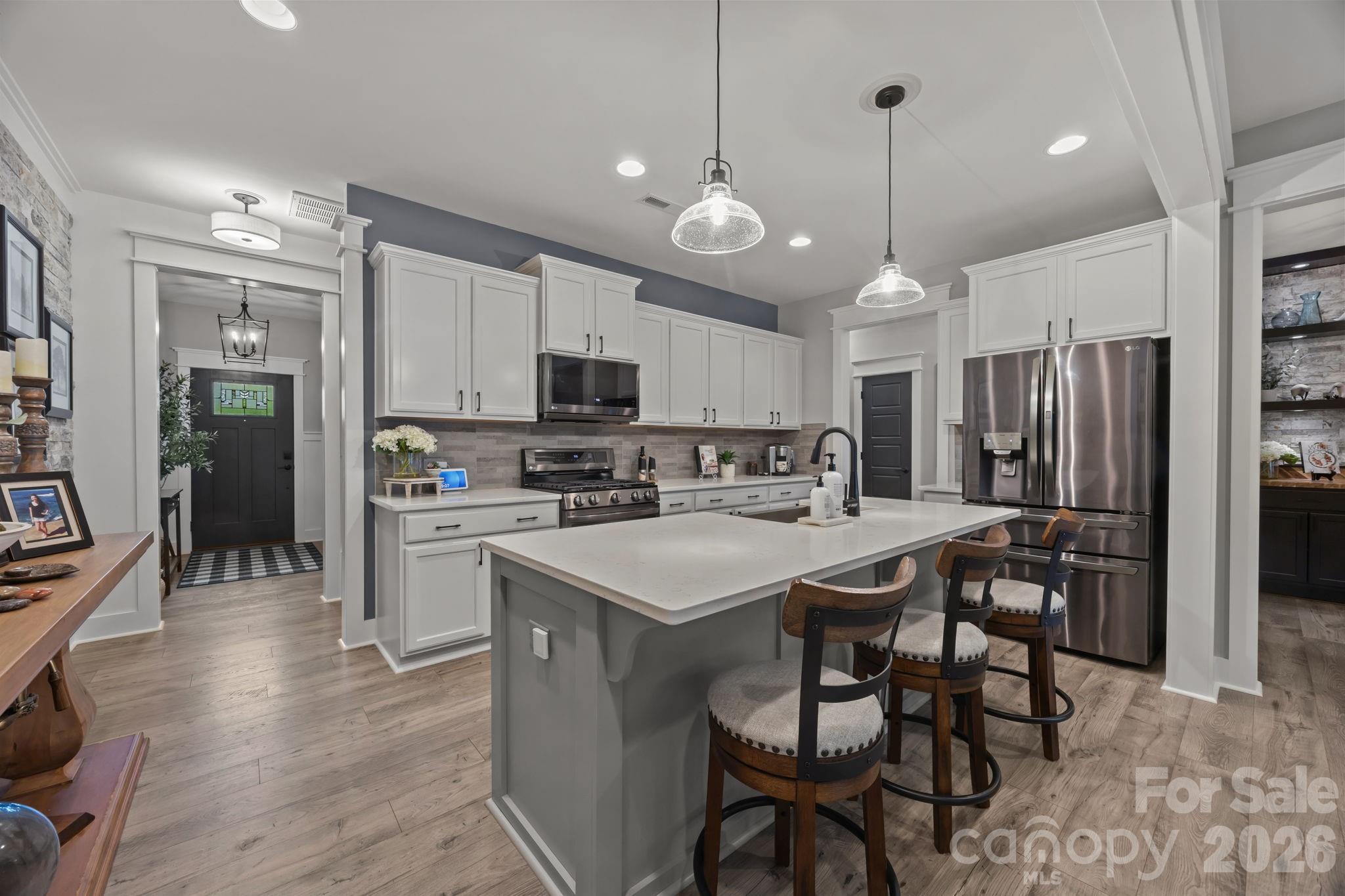 927 Canopy Falls Lane — York