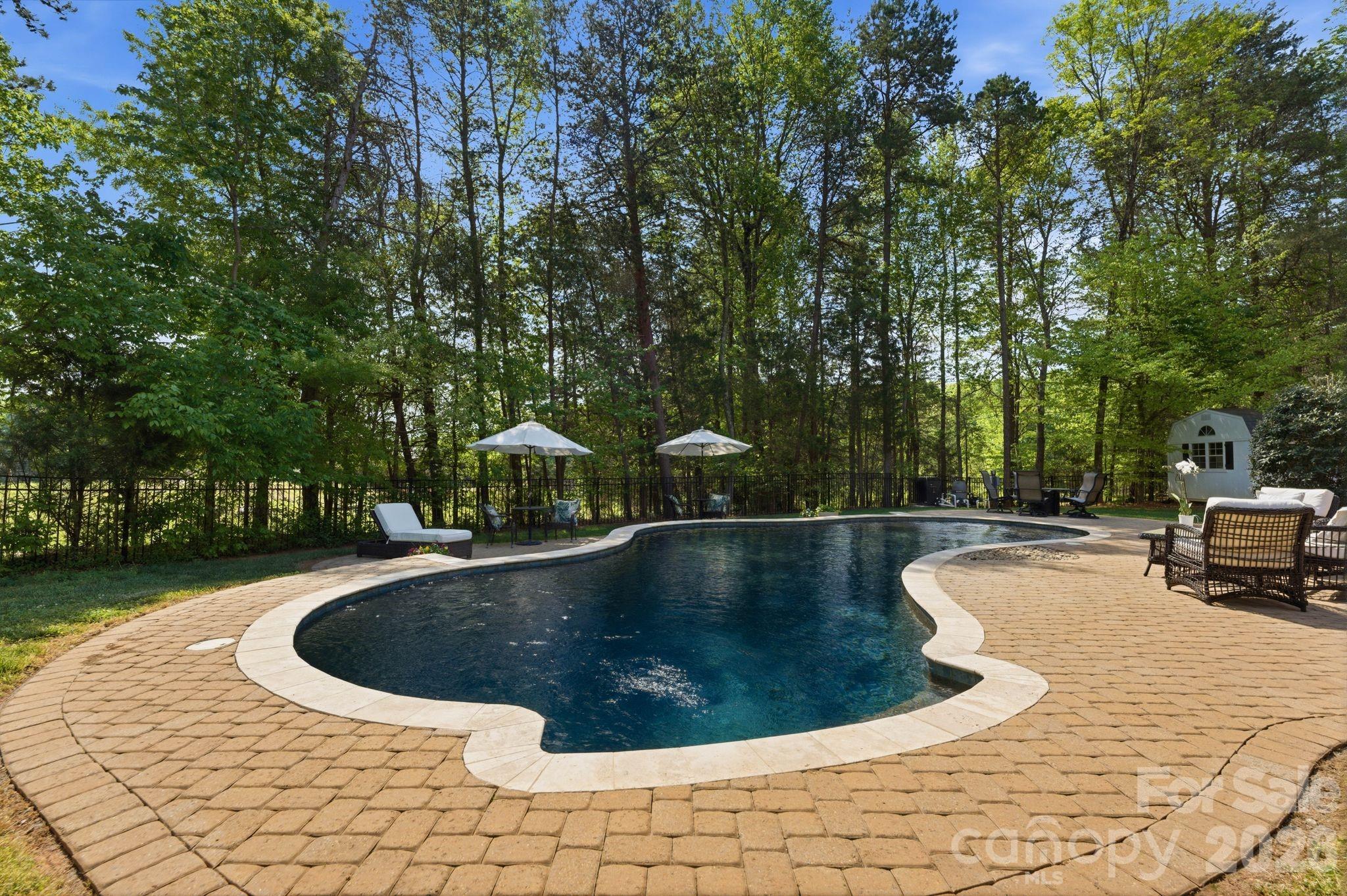 149 Vista Bluff Lane — Mooresville