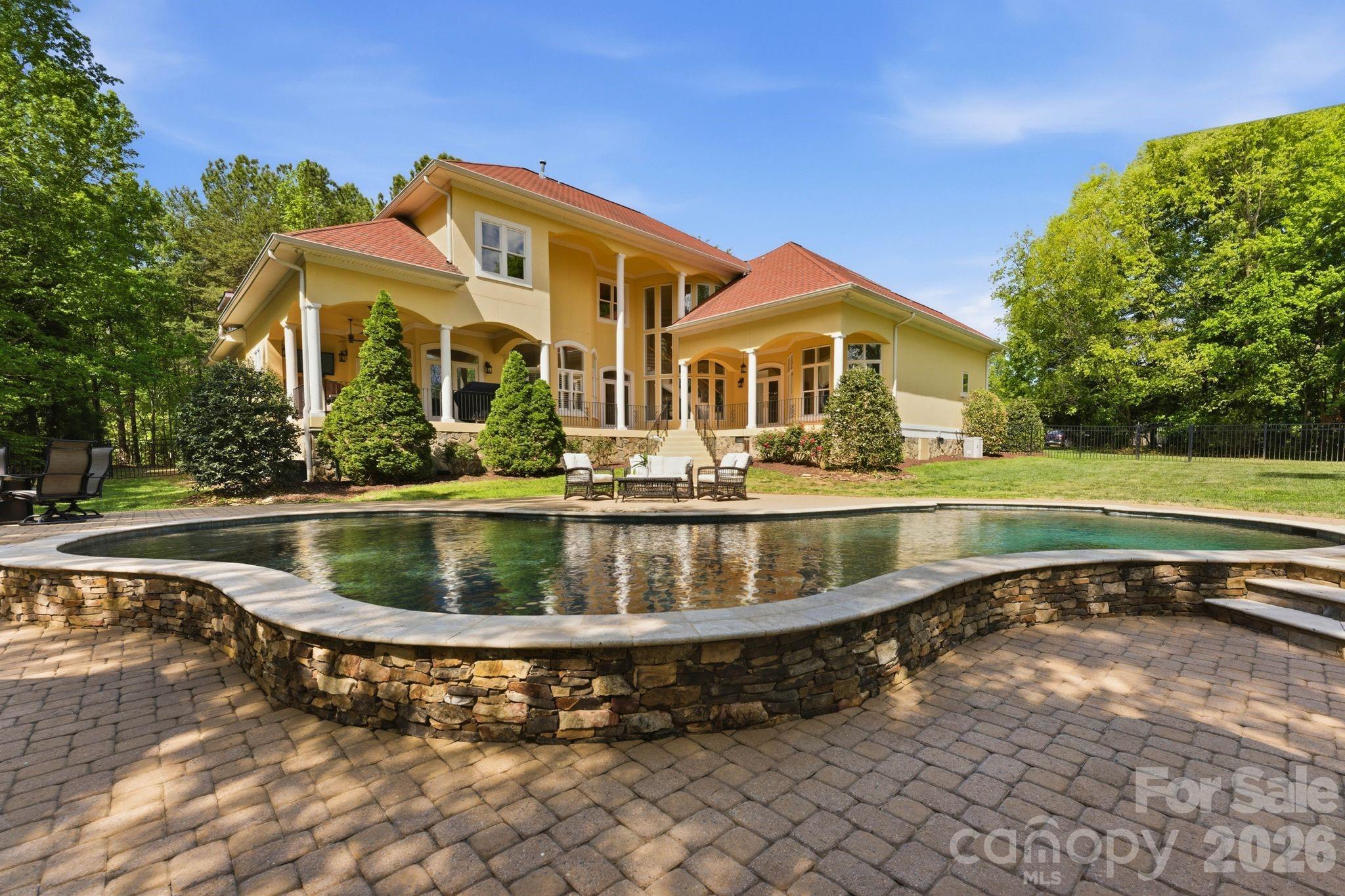 149 Vista Bluff Lane — Mooresville