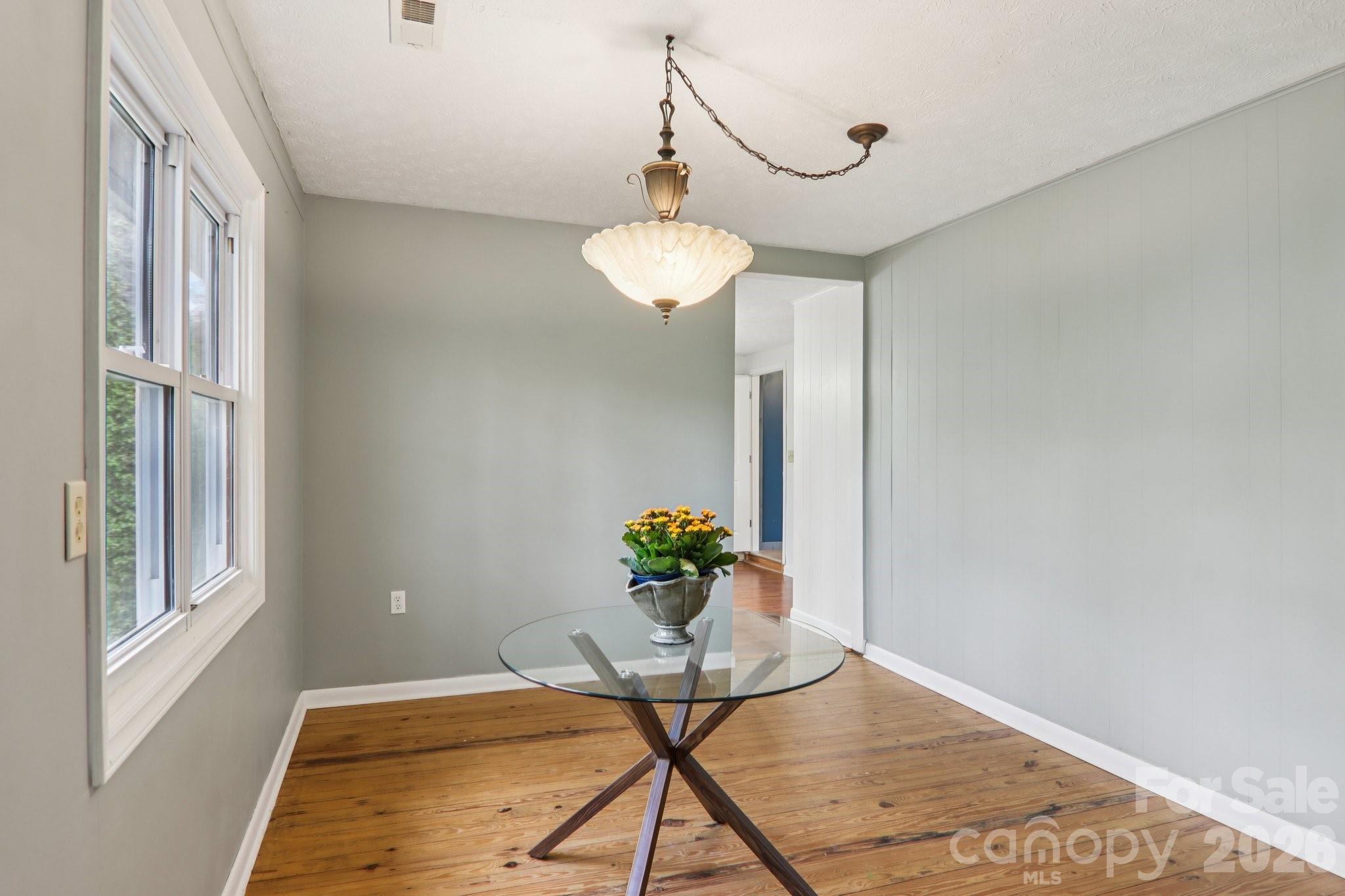 74 Link Circle — Maggie Valley