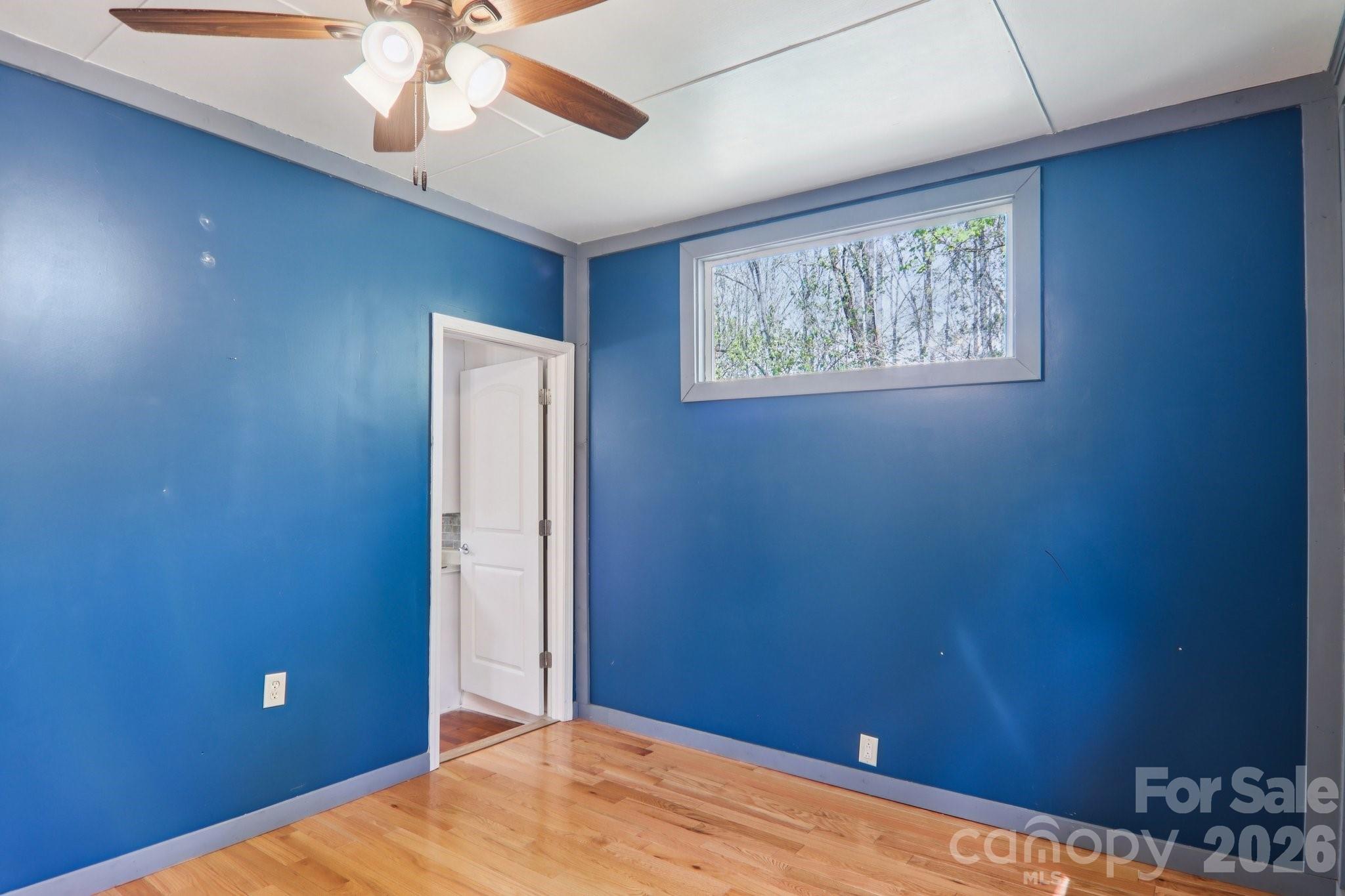 74 Link Circle — Maggie Valley