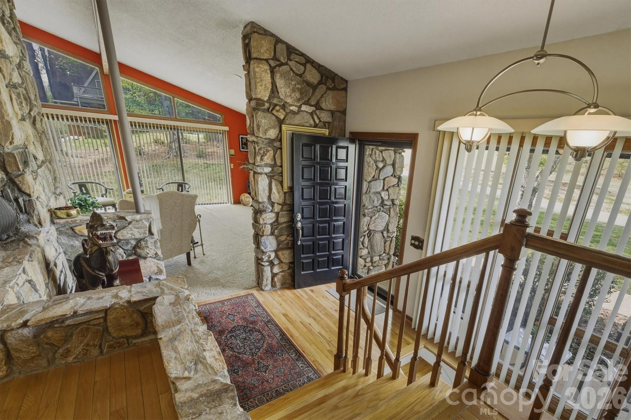 122 Lake Club Drive — Nebo