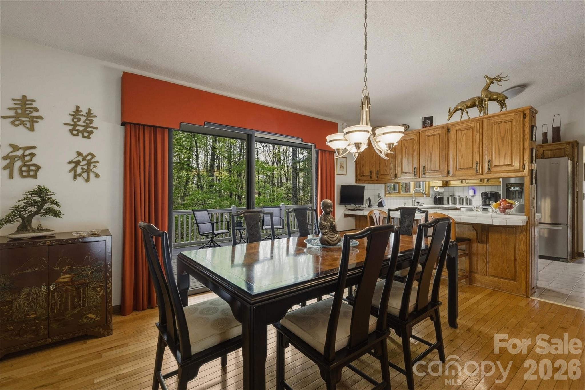 122 Lake Club Drive — Nebo