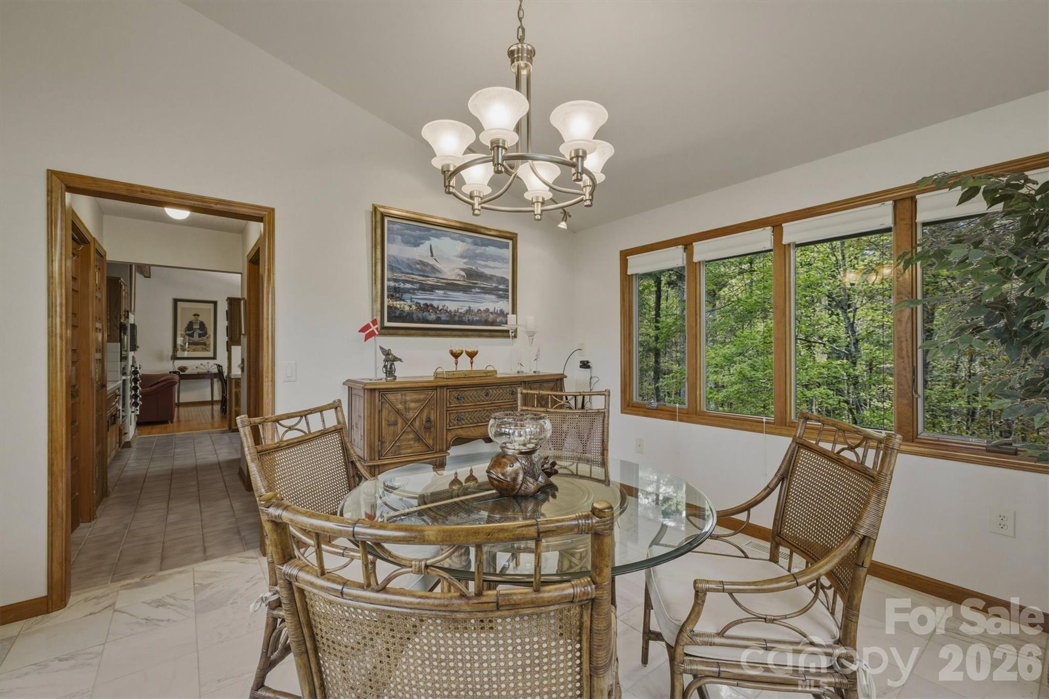 122 Lake Club Drive — Nebo