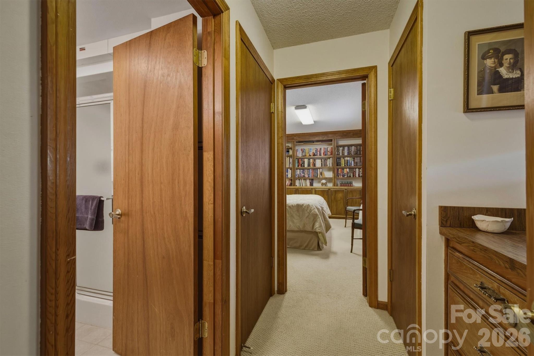122 Lake Club Drive — Nebo