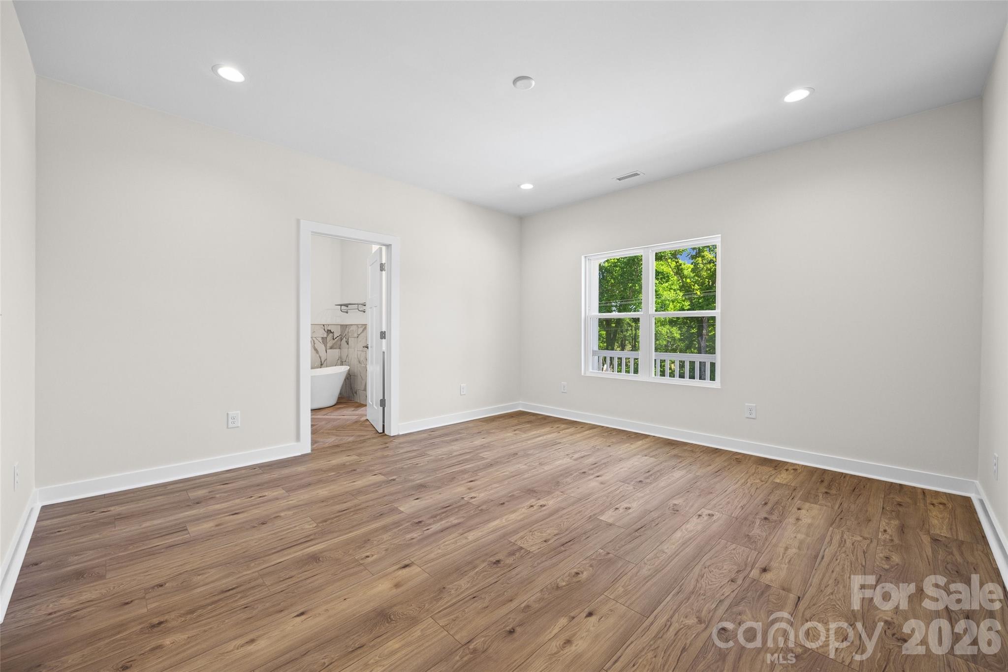 755 White Jenkins Road — Bessemer City