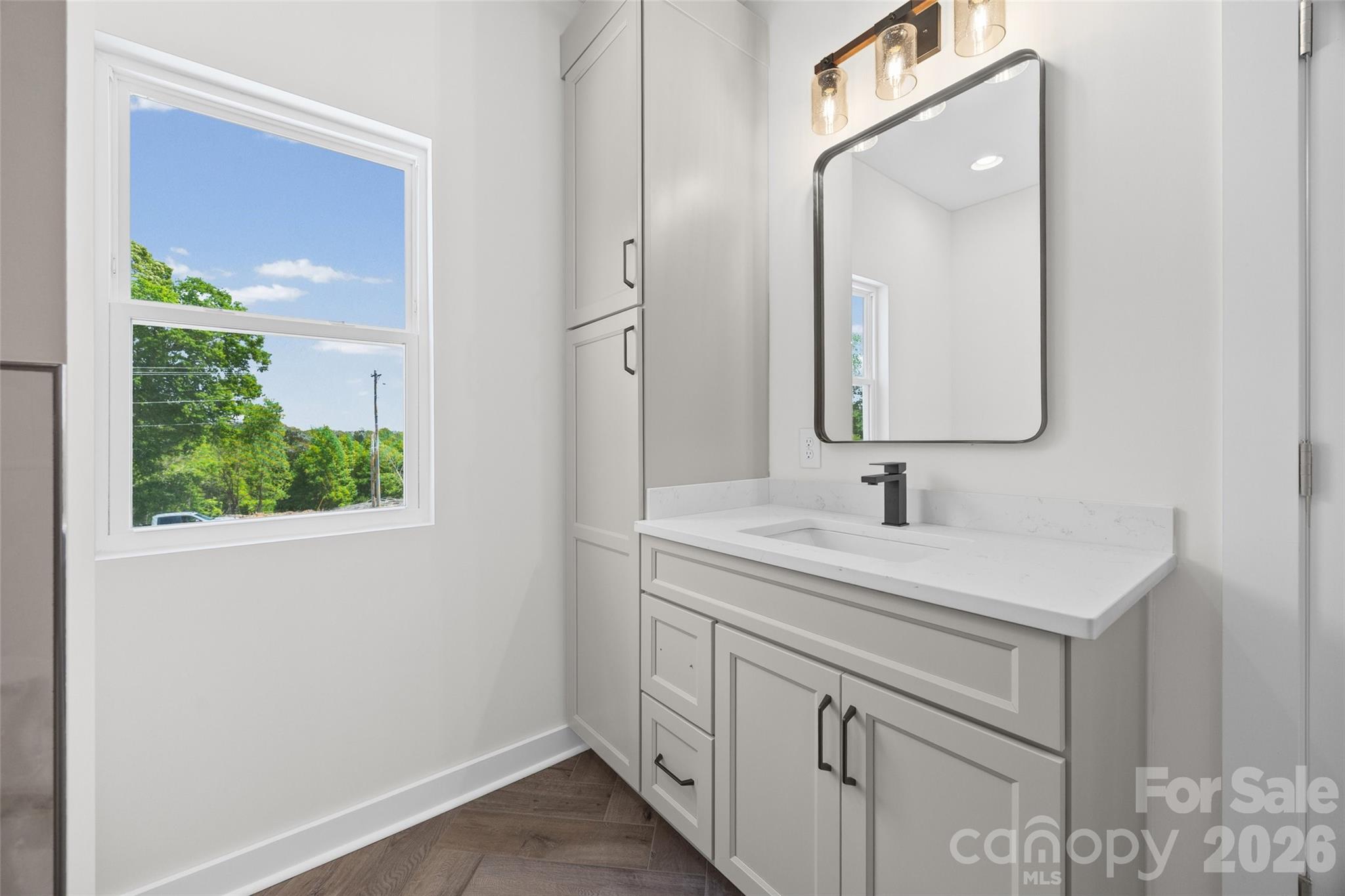 755 White Jenkins Road — Bessemer City