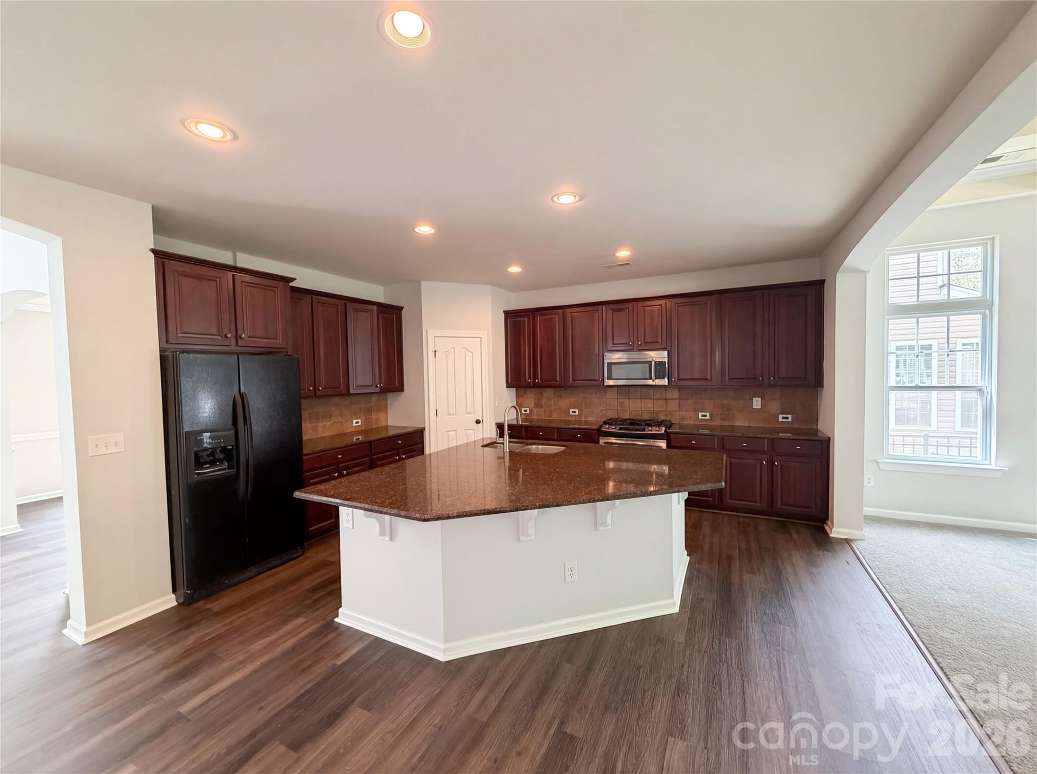9696 Ravenscroft Lane NW — Concord
