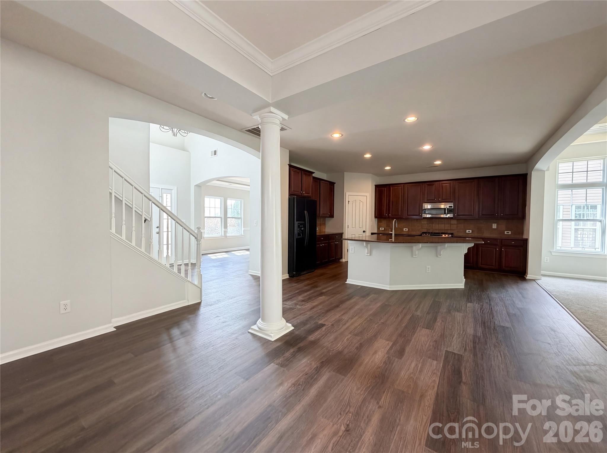 9696 Ravenscroft Lane NW — Concord