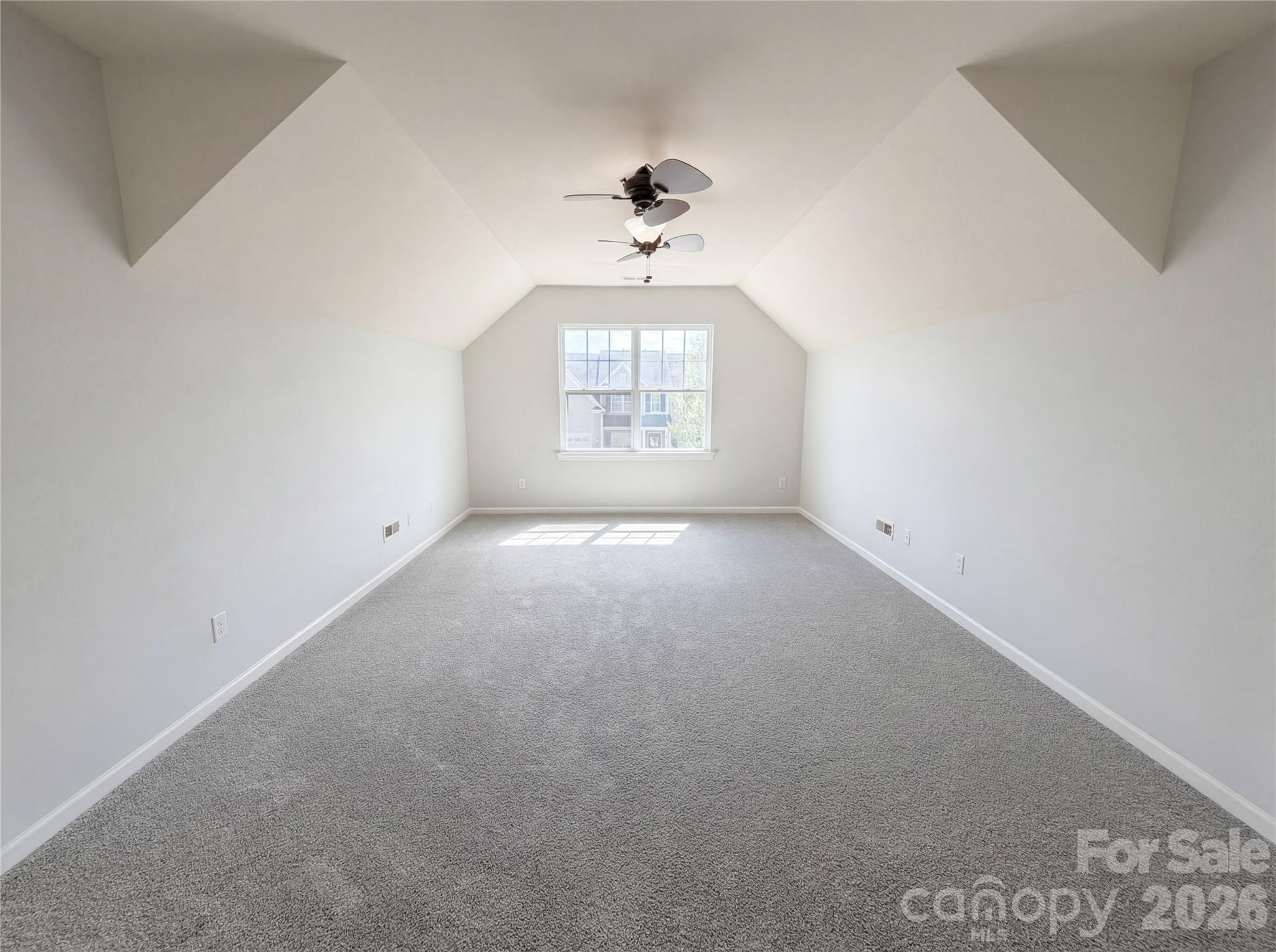 9696 Ravenscroft Lane NW — Concord
