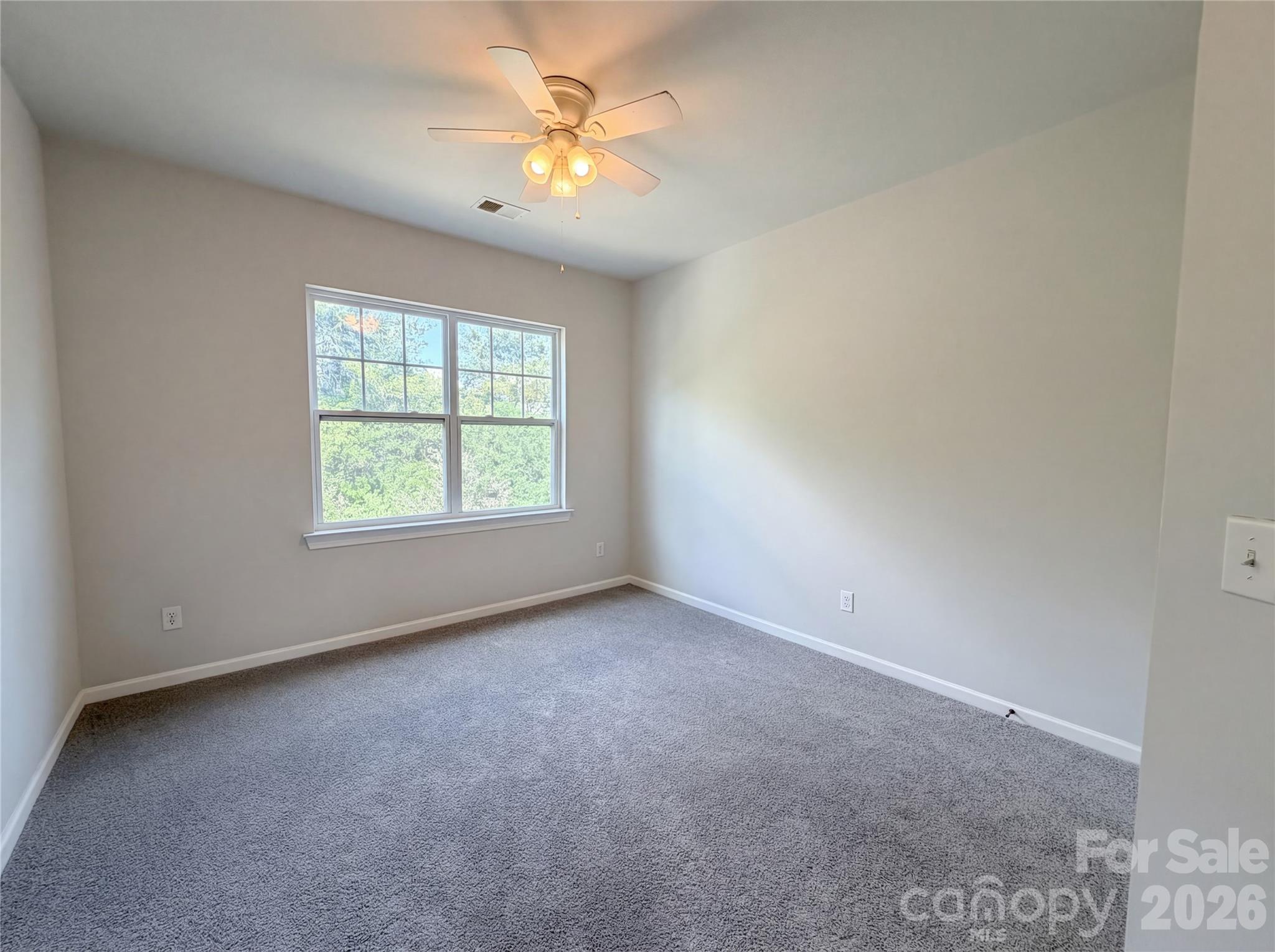 9696 Ravenscroft Lane NW — Concord