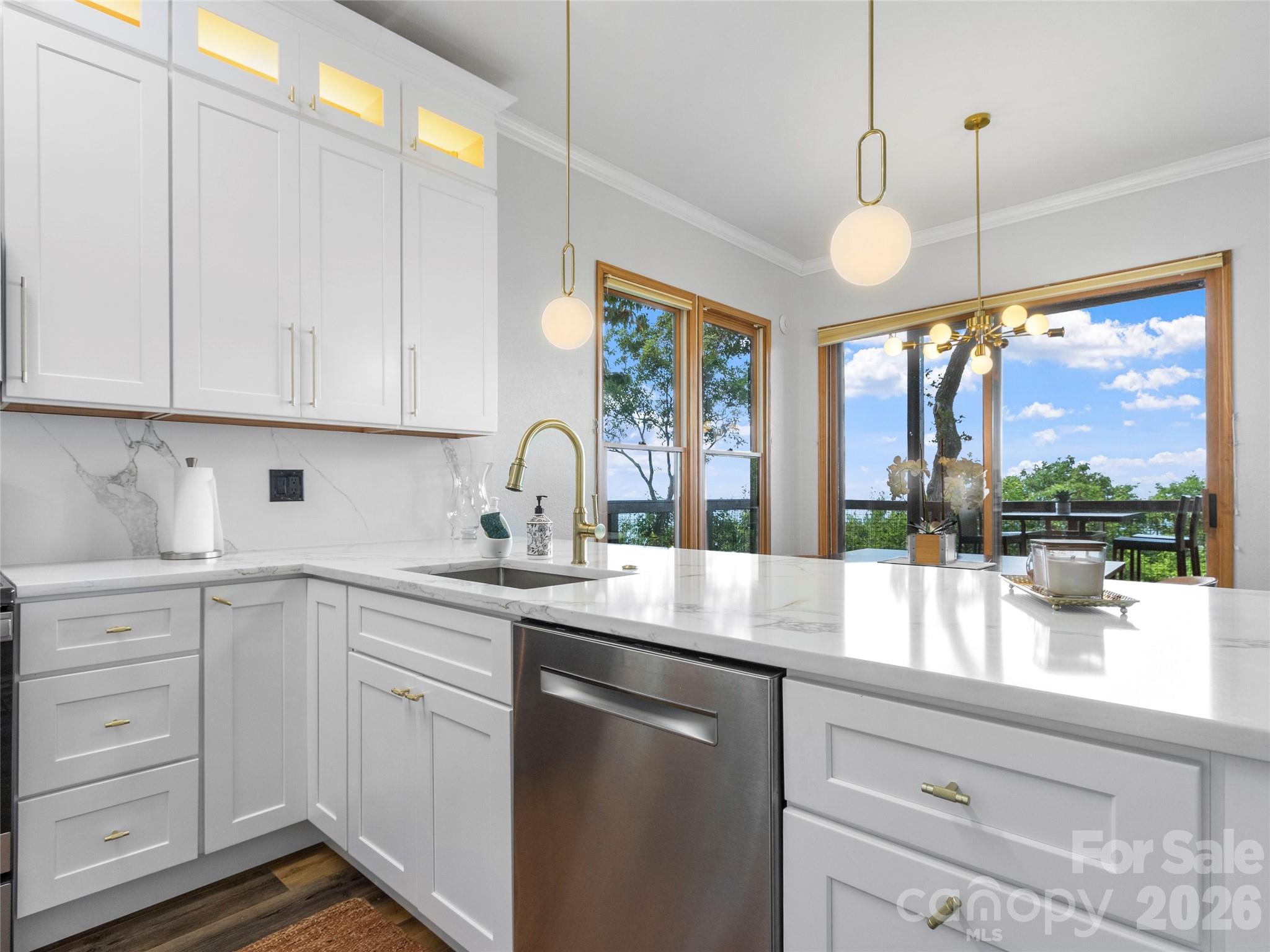 66 Club Villa Court #D-3 — Burnsville