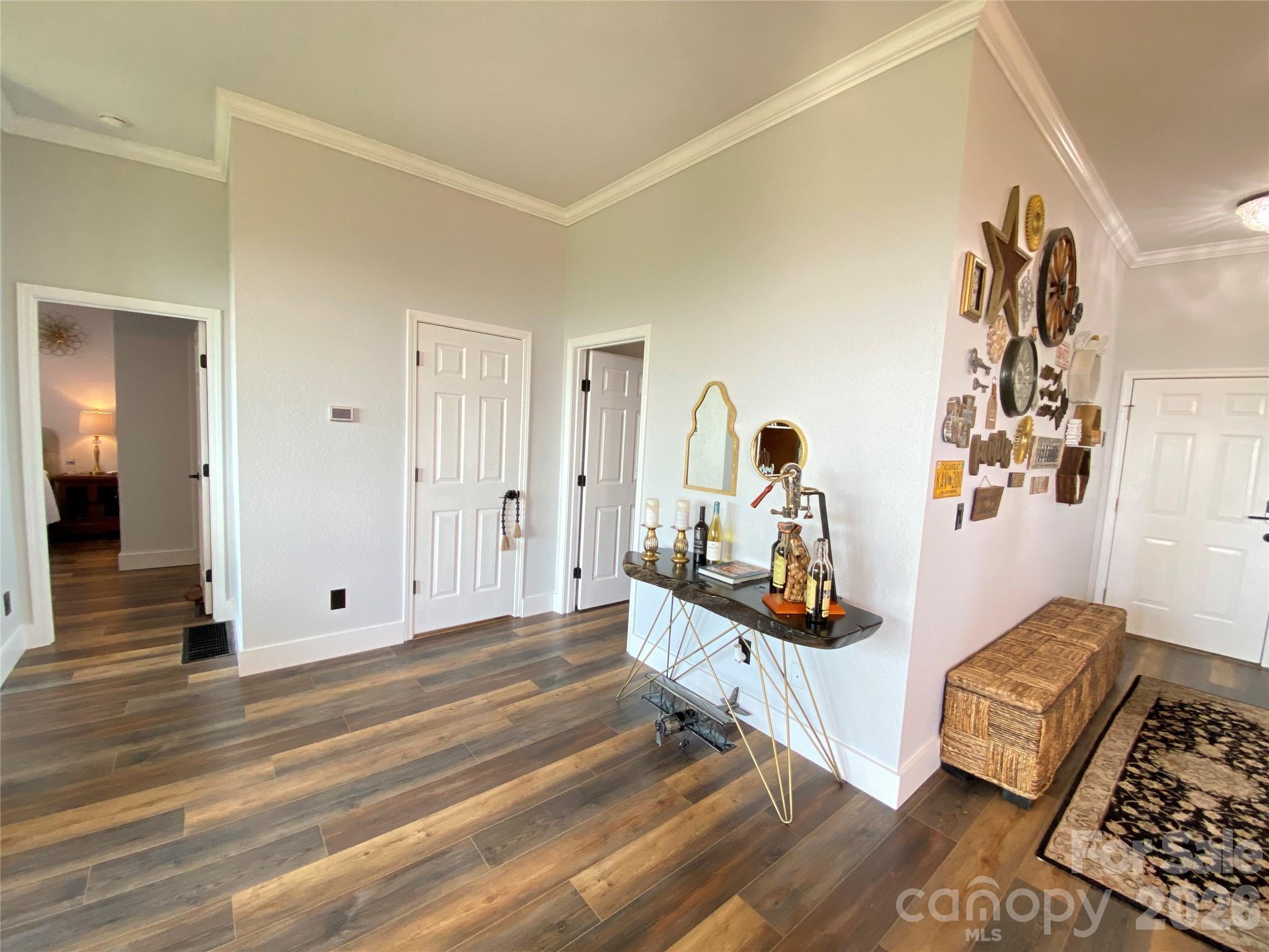 66 Club Villa Court #D-3 — Burnsville