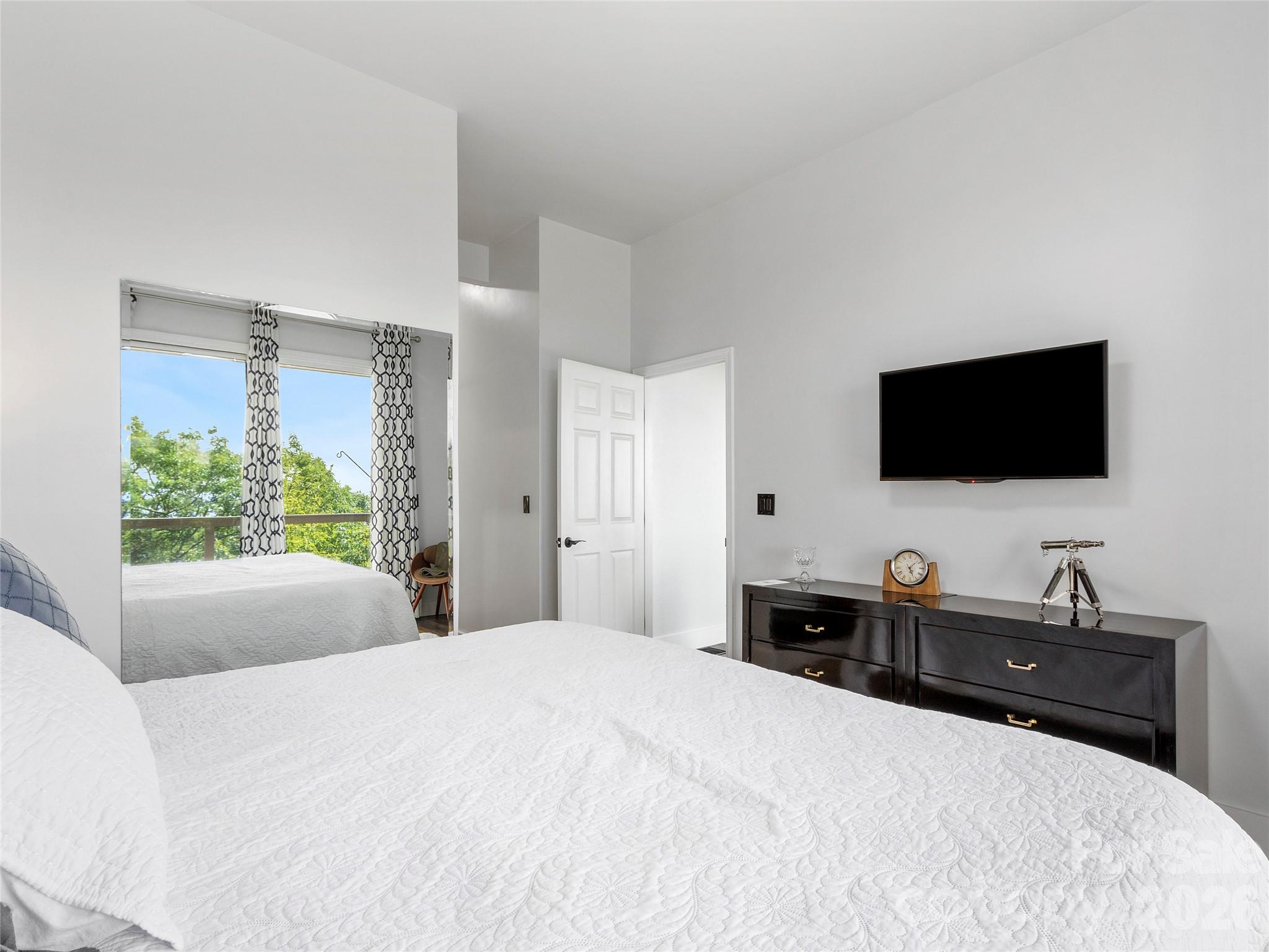 66 Club Villa Court #D-3 — Burnsville
