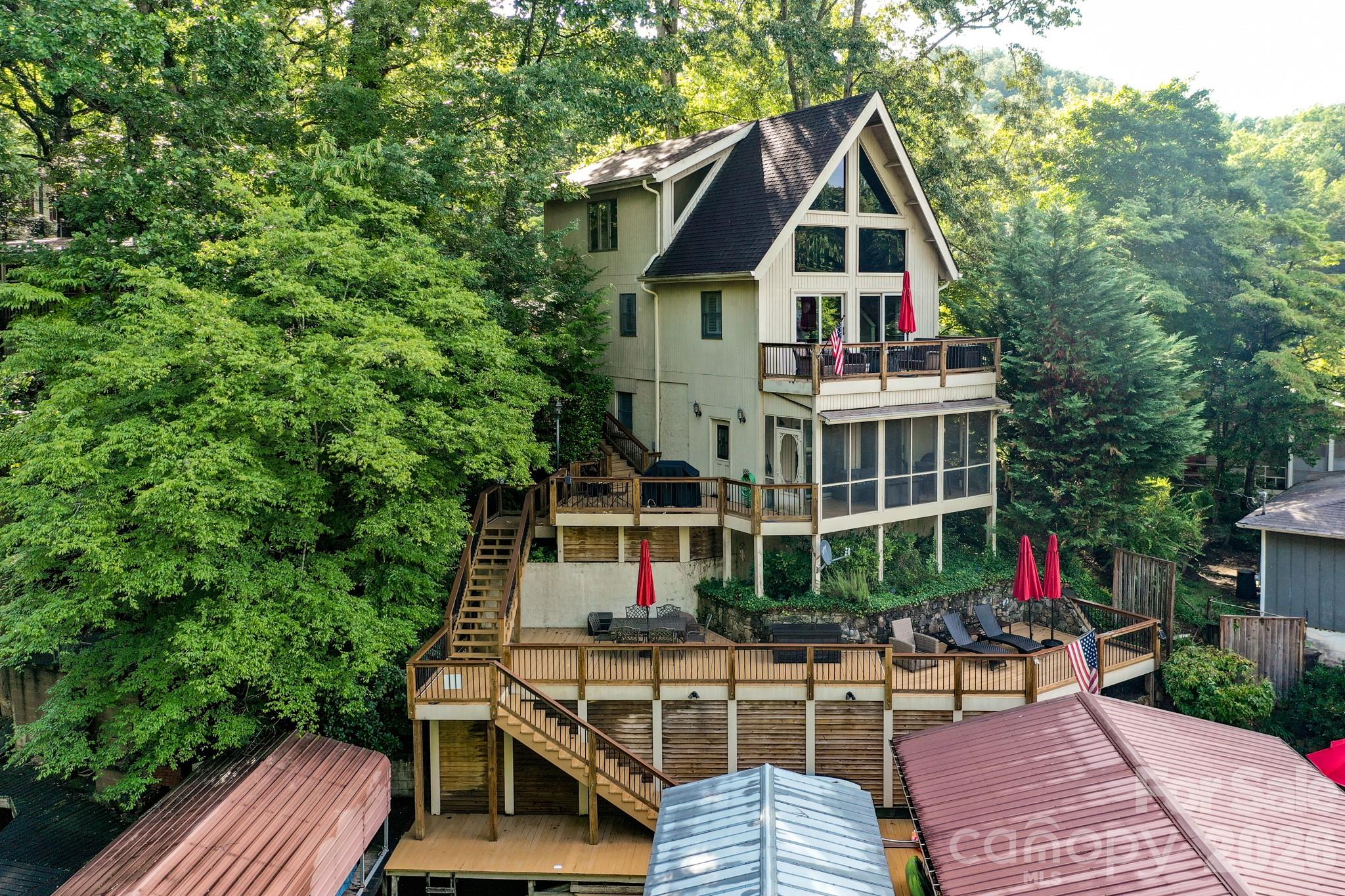 130 Edwards Point — Lake Lure
