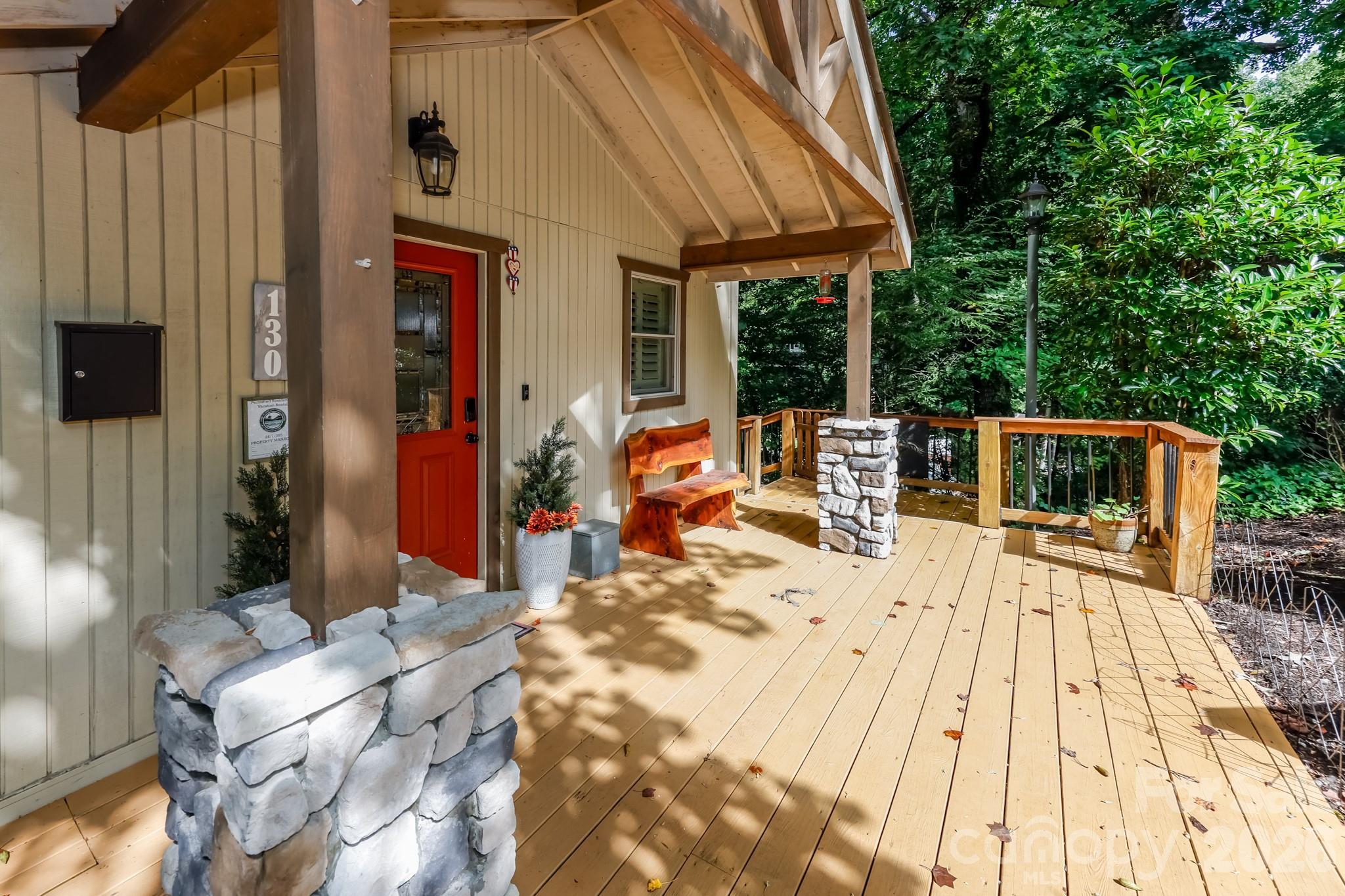 130 Edwards Point — Lake Lure