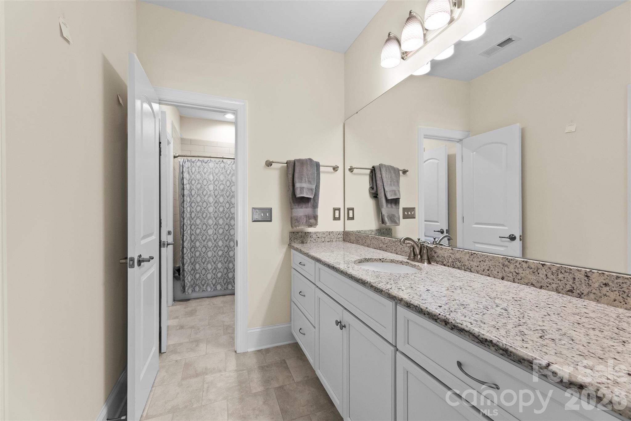 6296 Chimney Bluff Road — Lancaster