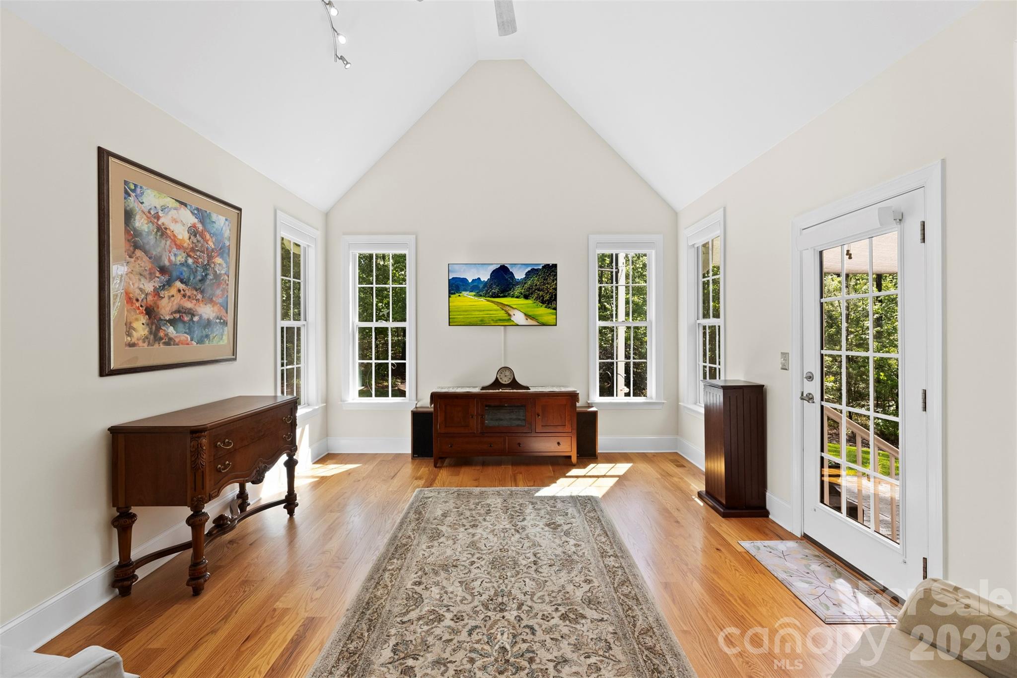 6296 Chimney Bluff Road — Lancaster