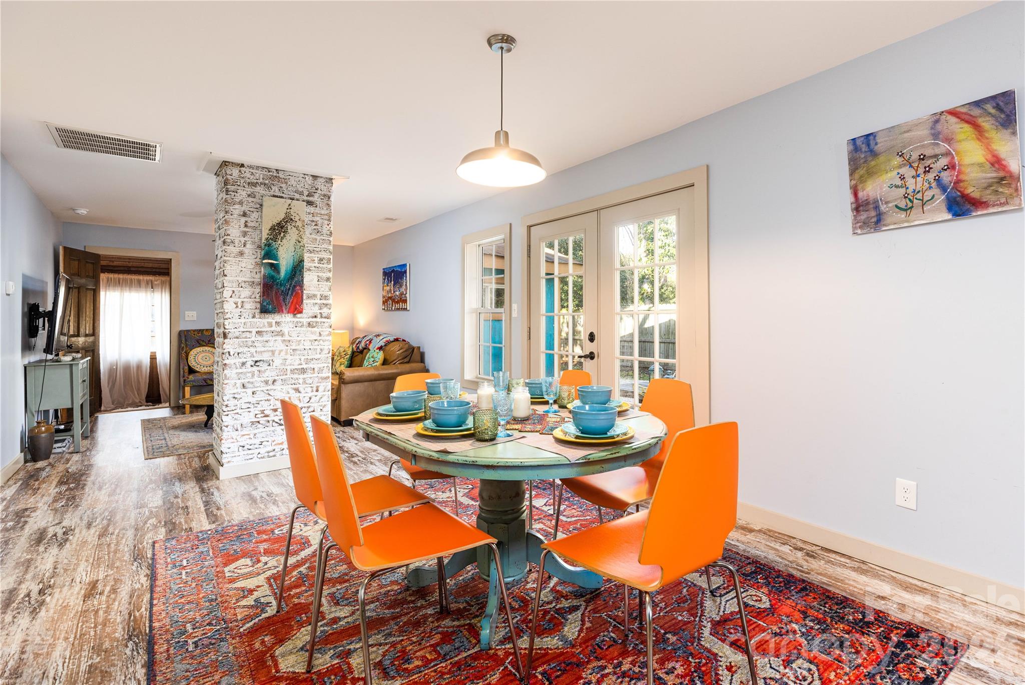 221 Pineville Matthews Road — Matthews