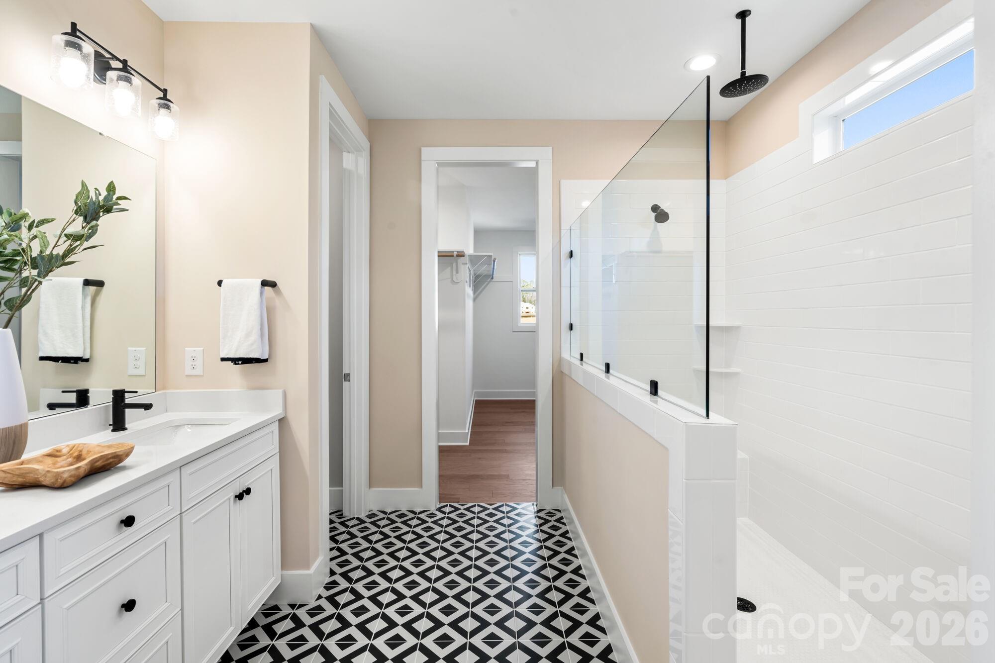 2651 Mabel Lane — Monroe