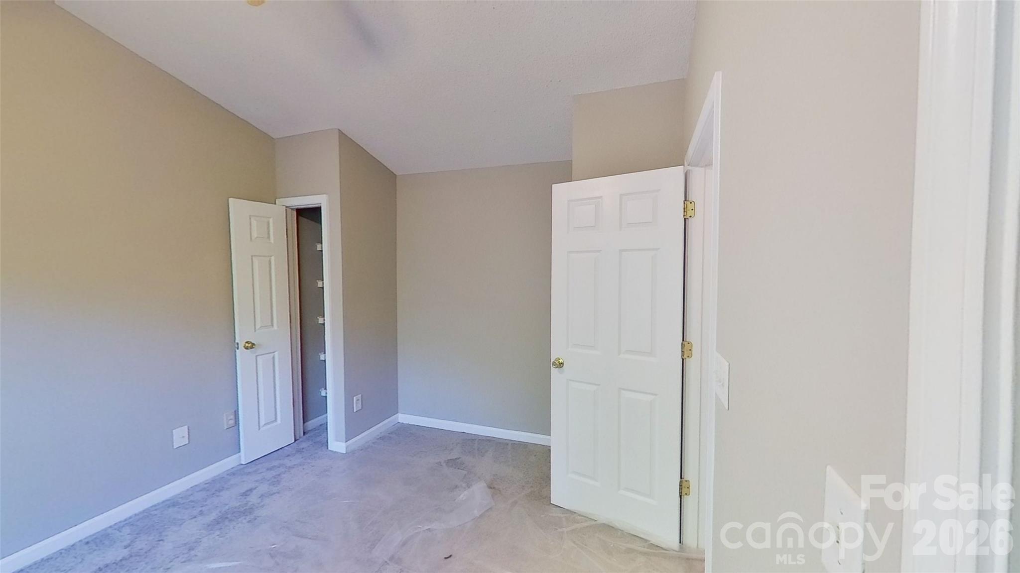 14271 Tranters Creek Lane — Charlotte