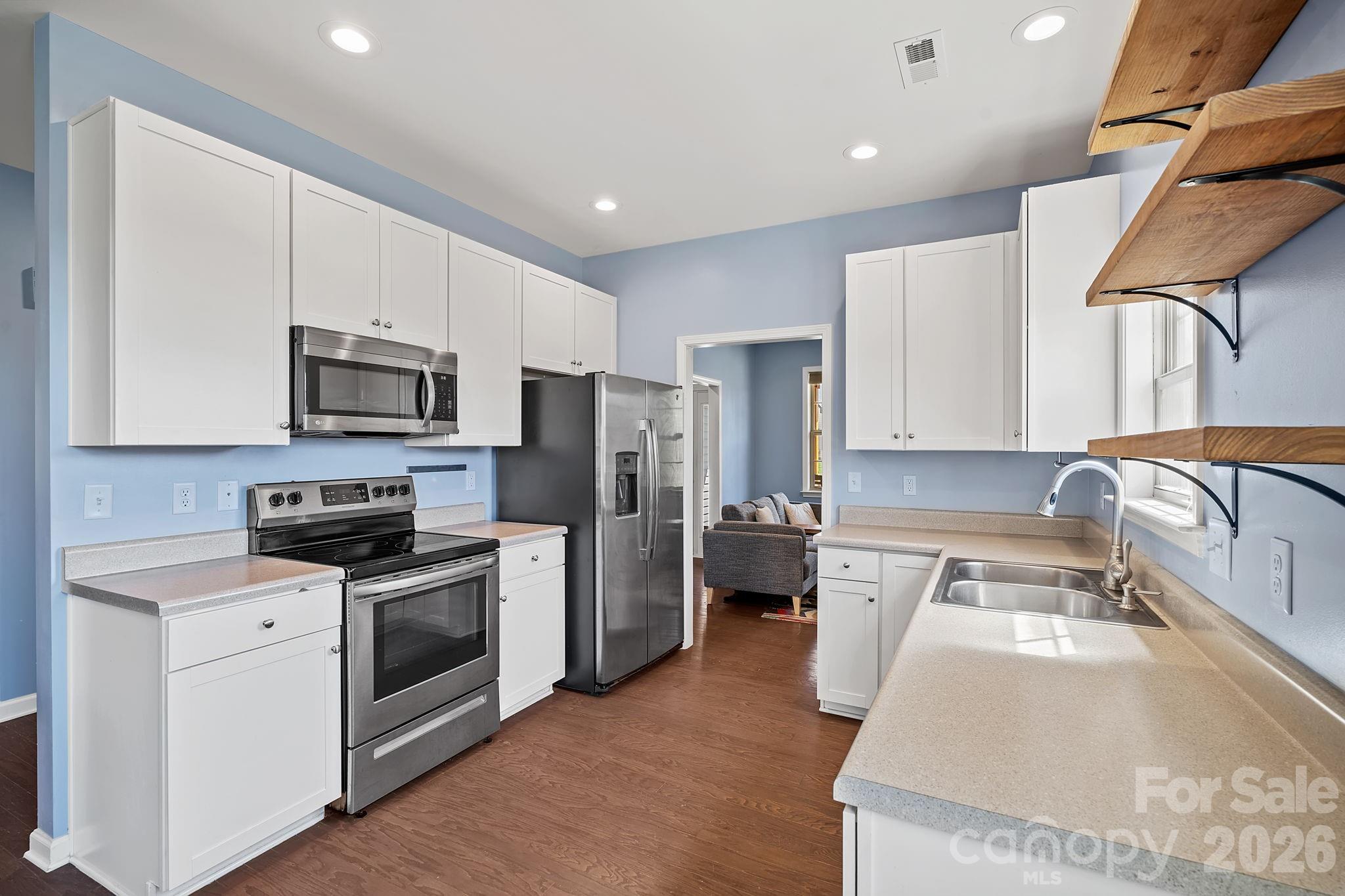 233 Water Leaf Drive — Weaverville