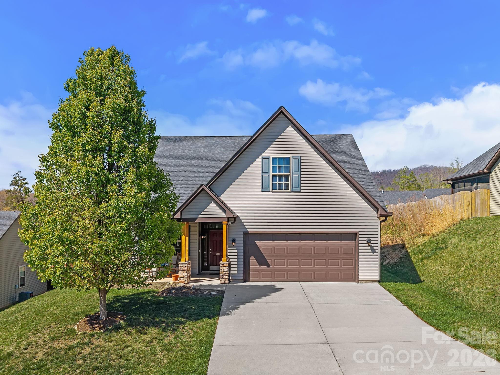 233 Water Leaf Drive — Weaverville