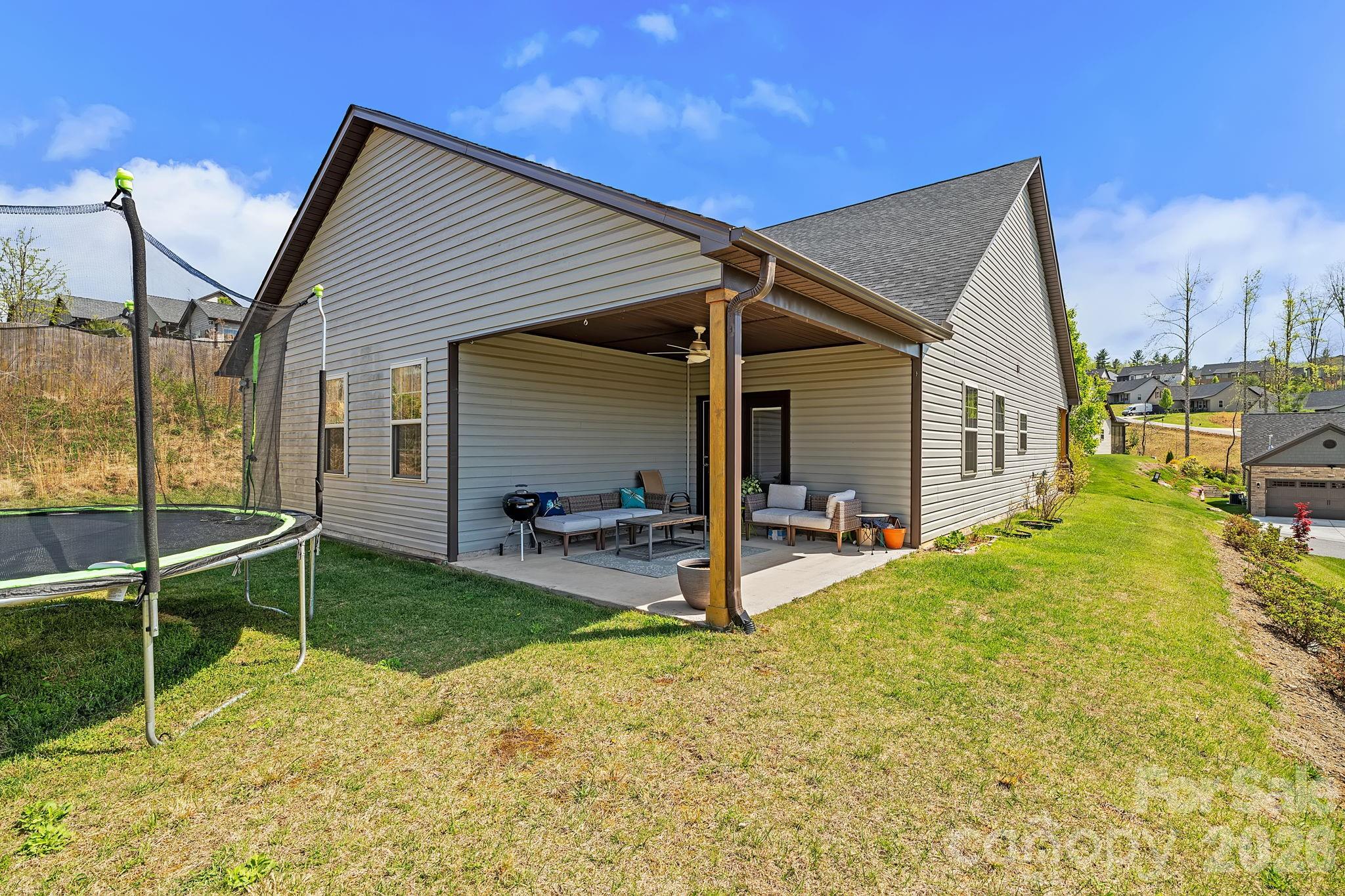 233 Water Leaf Drive — Weaverville