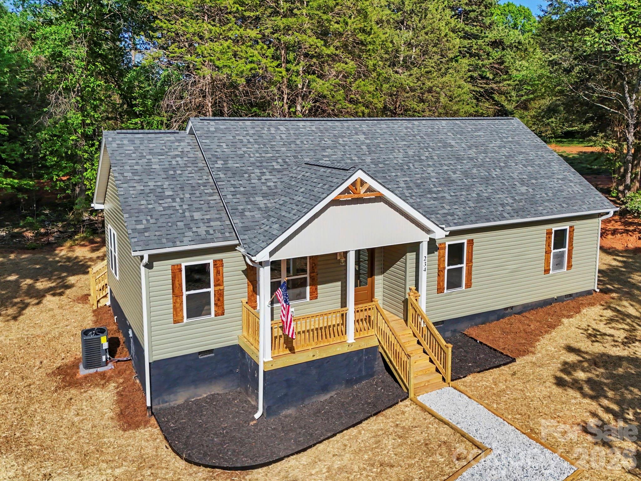 234 Brumley Road — Mooresville
