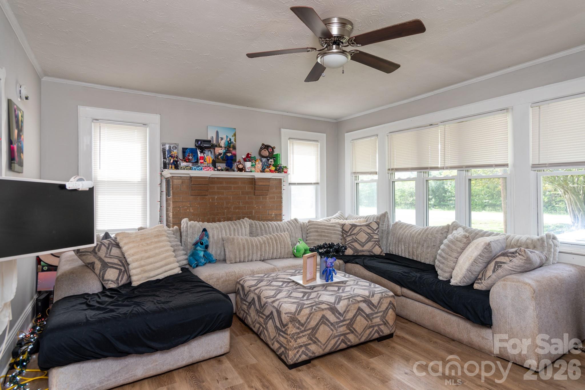 33 Central Heights Drive — Concord