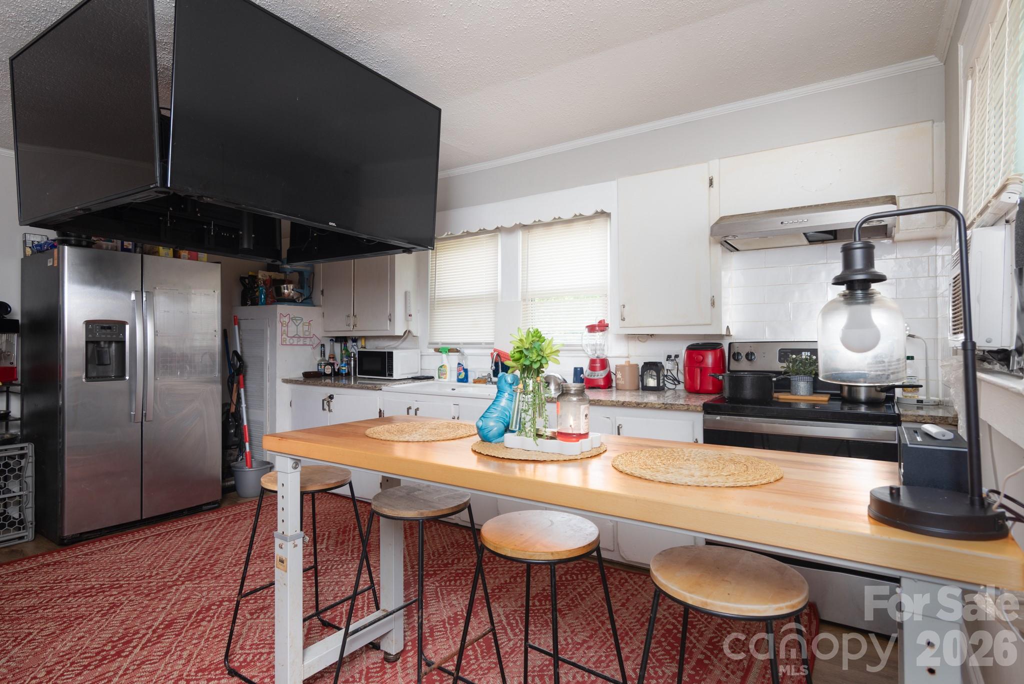 33 Central Heights Drive — Concord