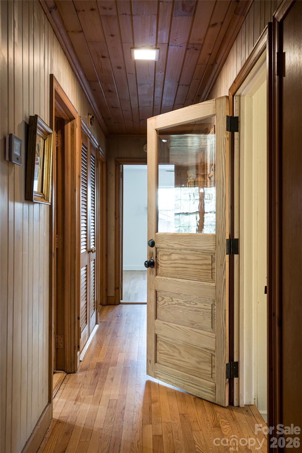 15 Meadow Lane — Fairview