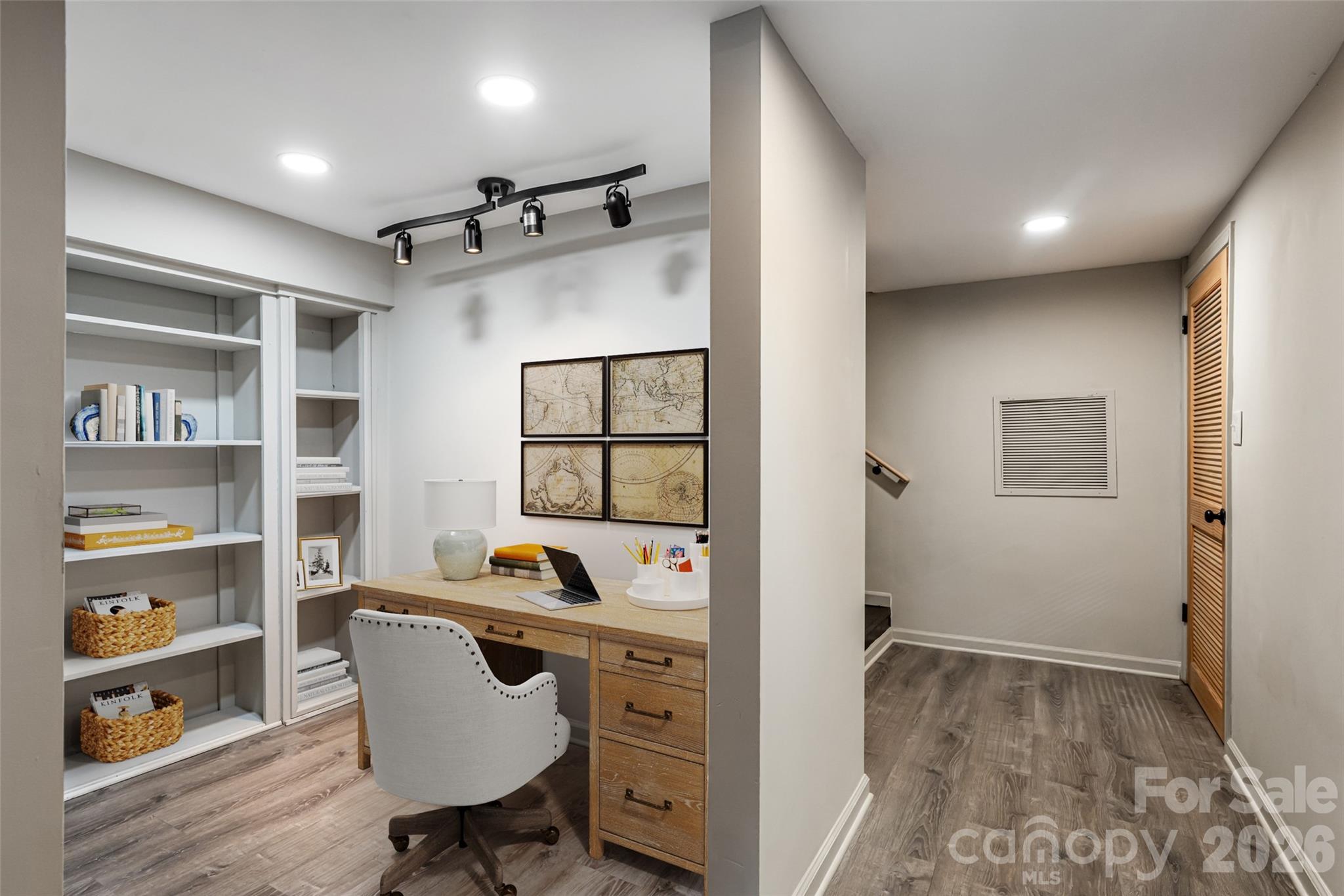 15 Meadow Lane — Fairview