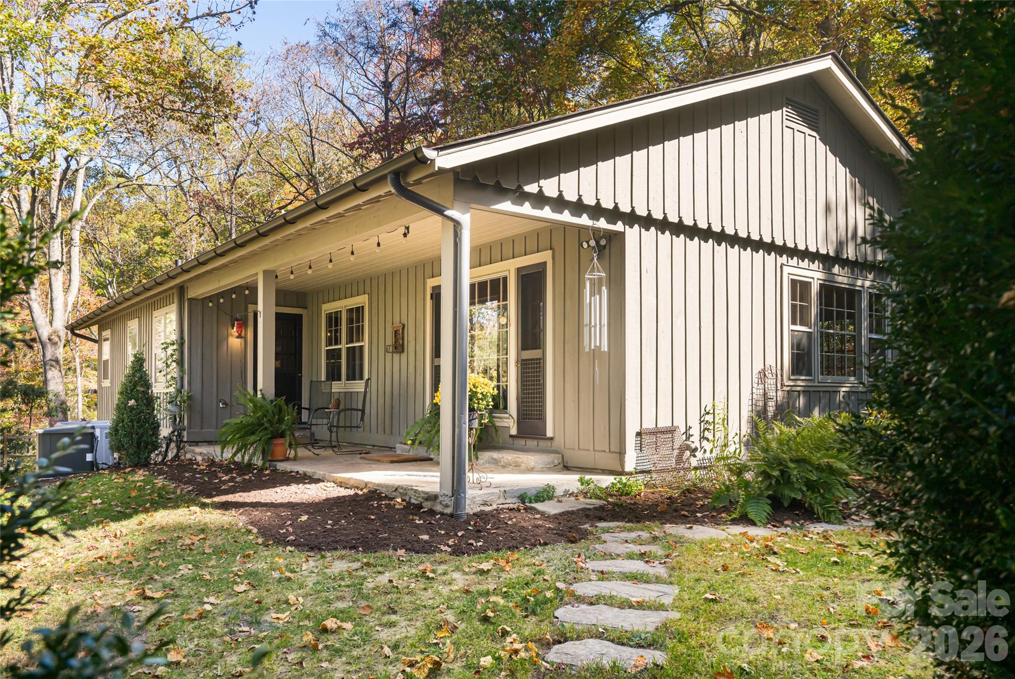 15 Meadow Lane — Fairview