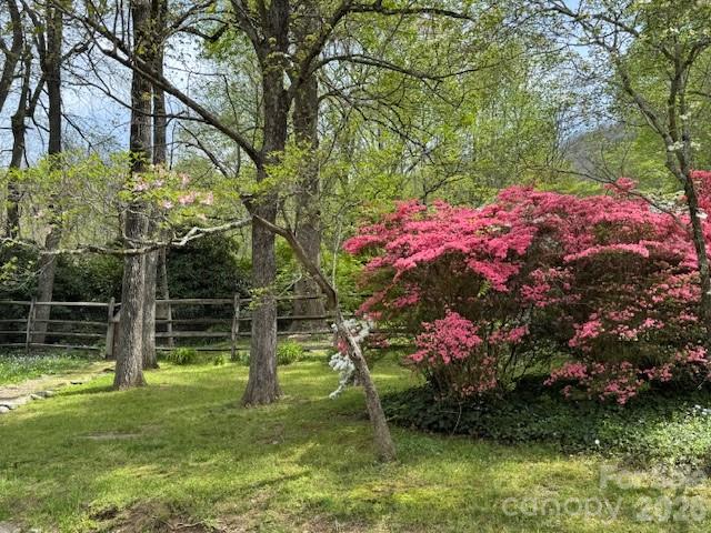 15 Meadow Lane — Fairview