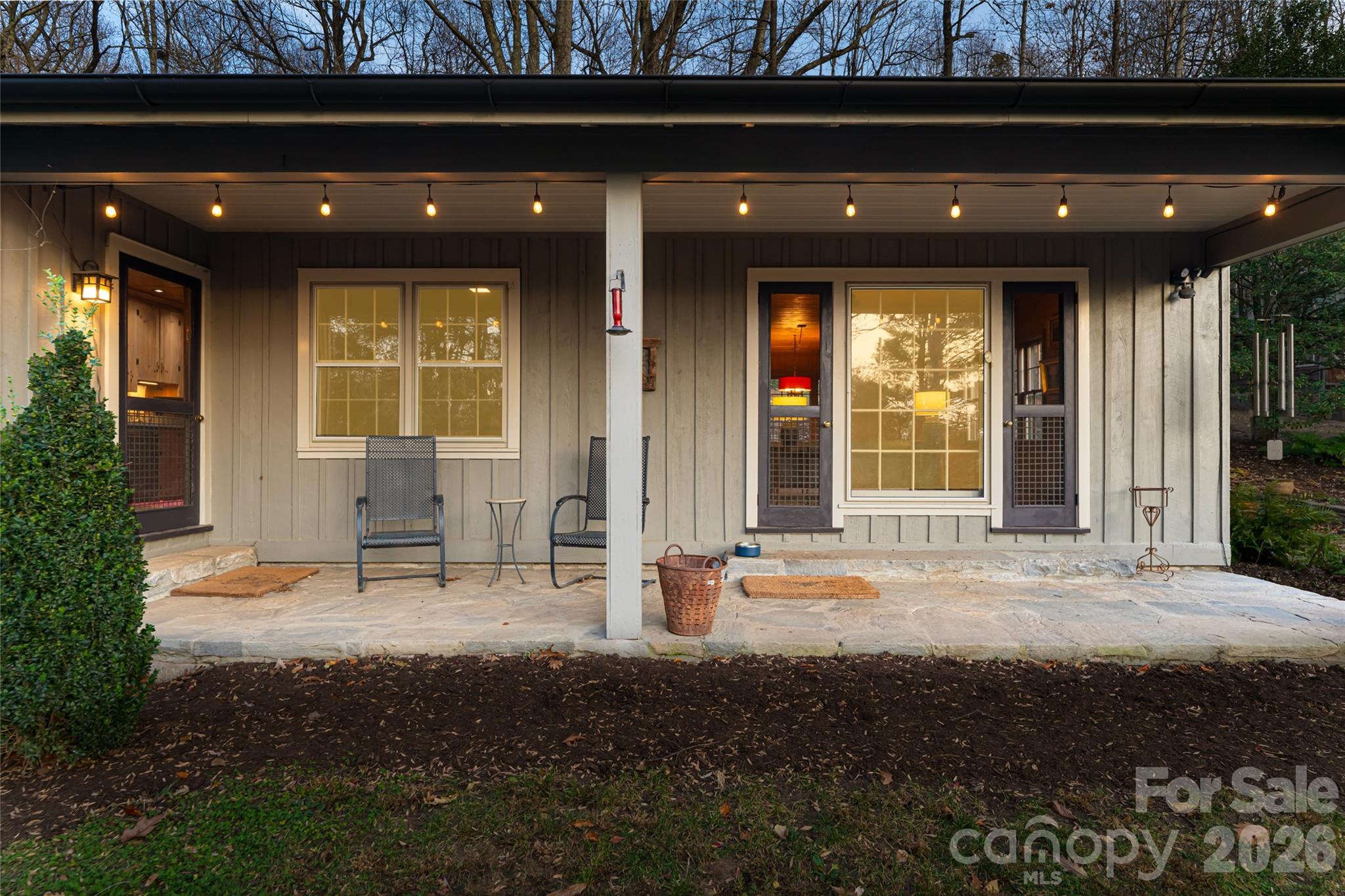 15 Meadow Lane — Fairview