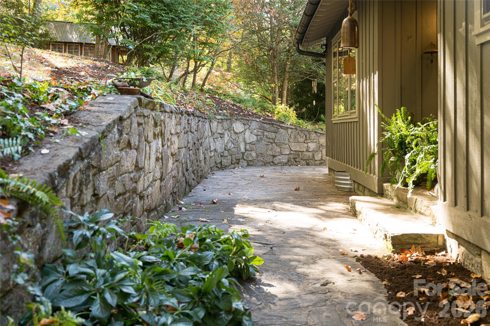 15 Meadow Lane — Fairview