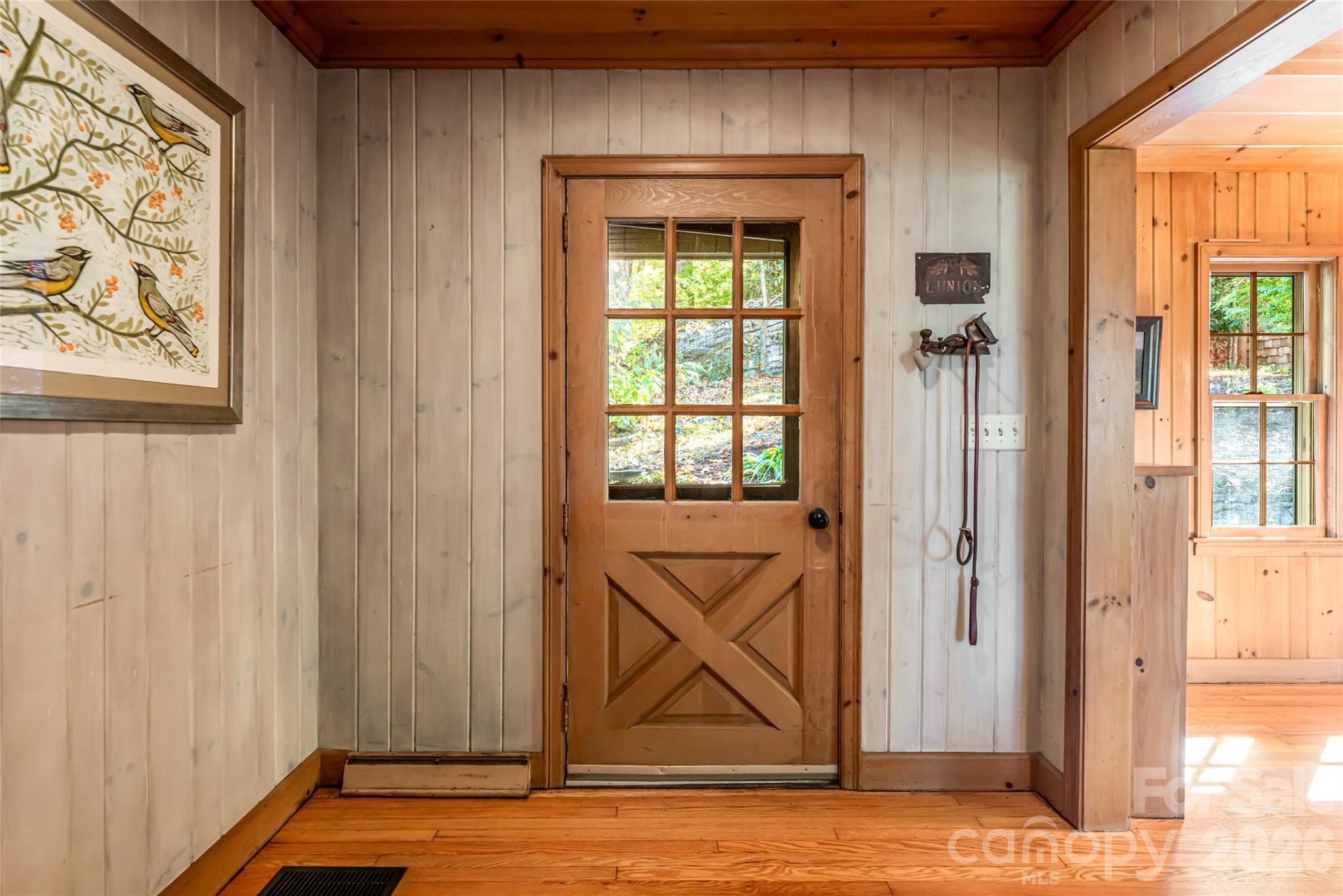 15 Meadow Lane — Fairview